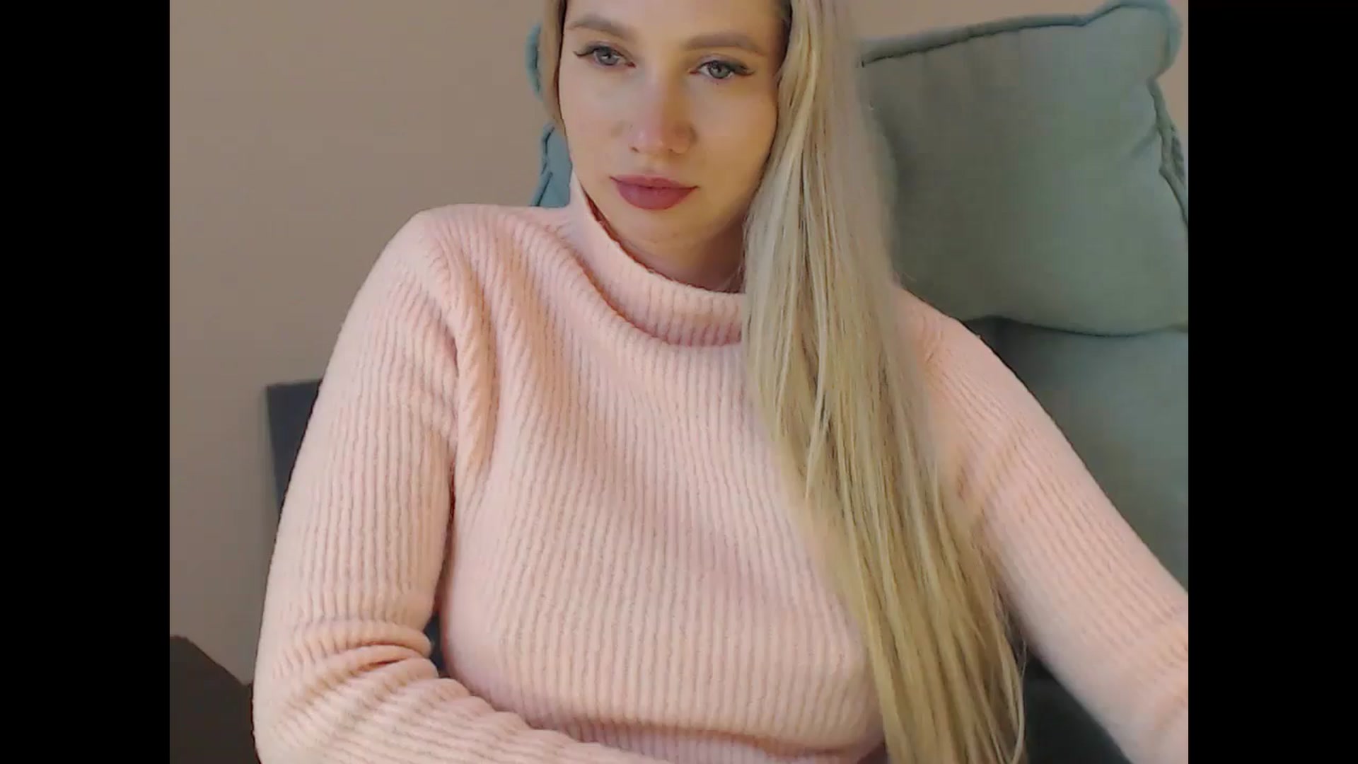 Gallery image thumbnail from Miss_Sylvia's myfreecams stream on, 04/21/2026, 17:41 image 17 of 20