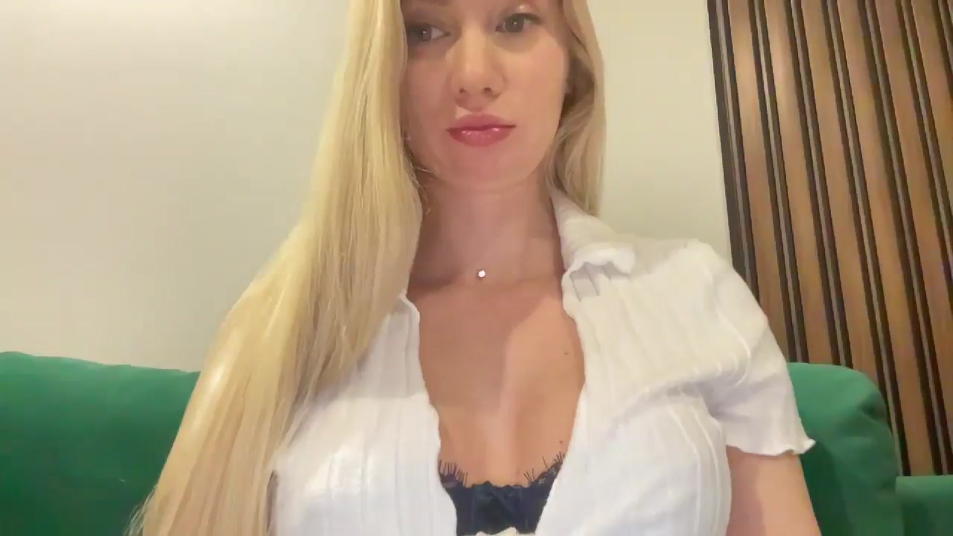 Gallery image thumbnail from Miss_Sylvia's myfreecams stream on, 04/23/2026, 21:53 image 2 of 20
