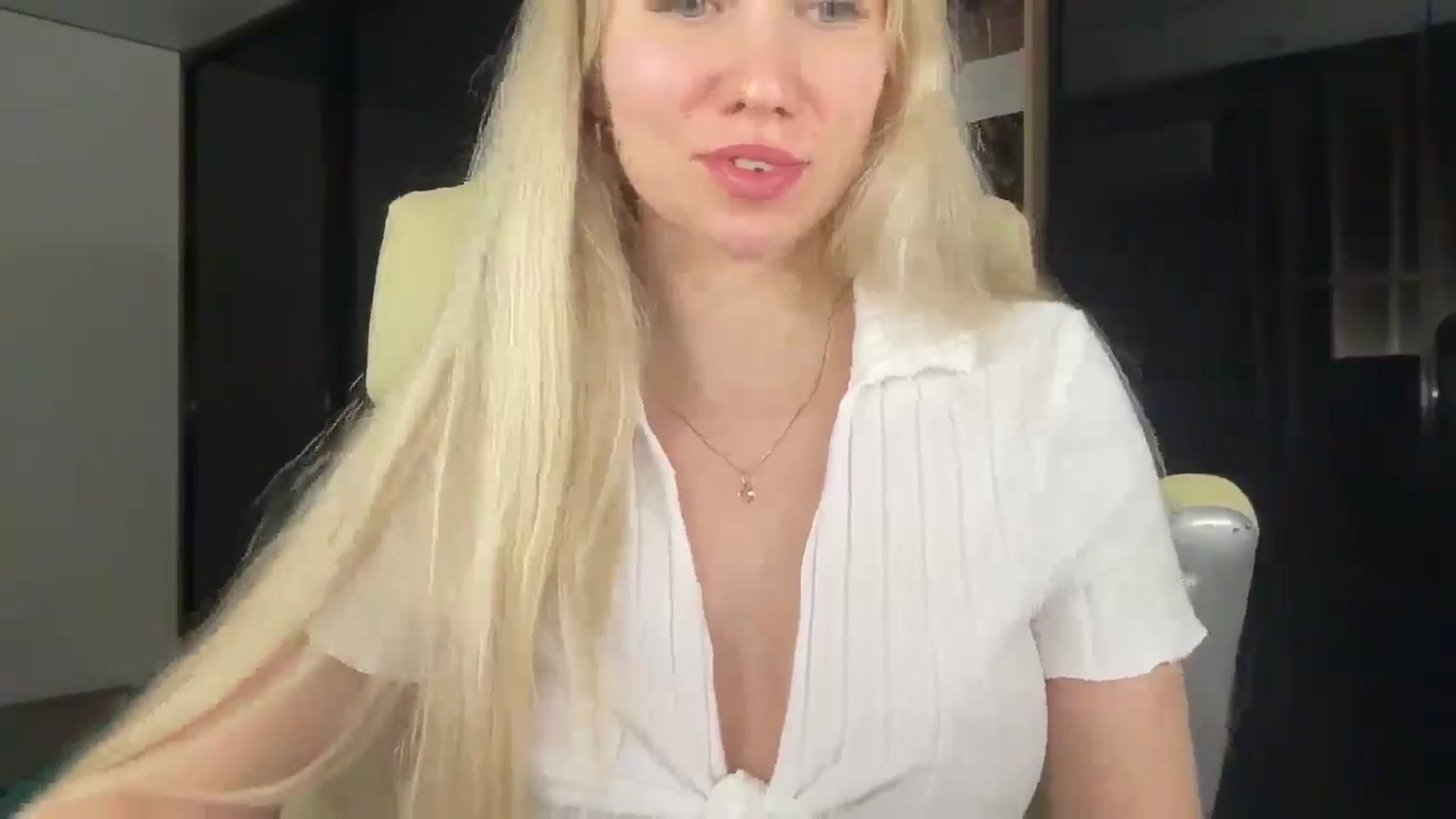 Gallery image thumbnail from Miss_Sylvia's myfreecams stream on, 04/26/2026, 18:07 image 12 of 20