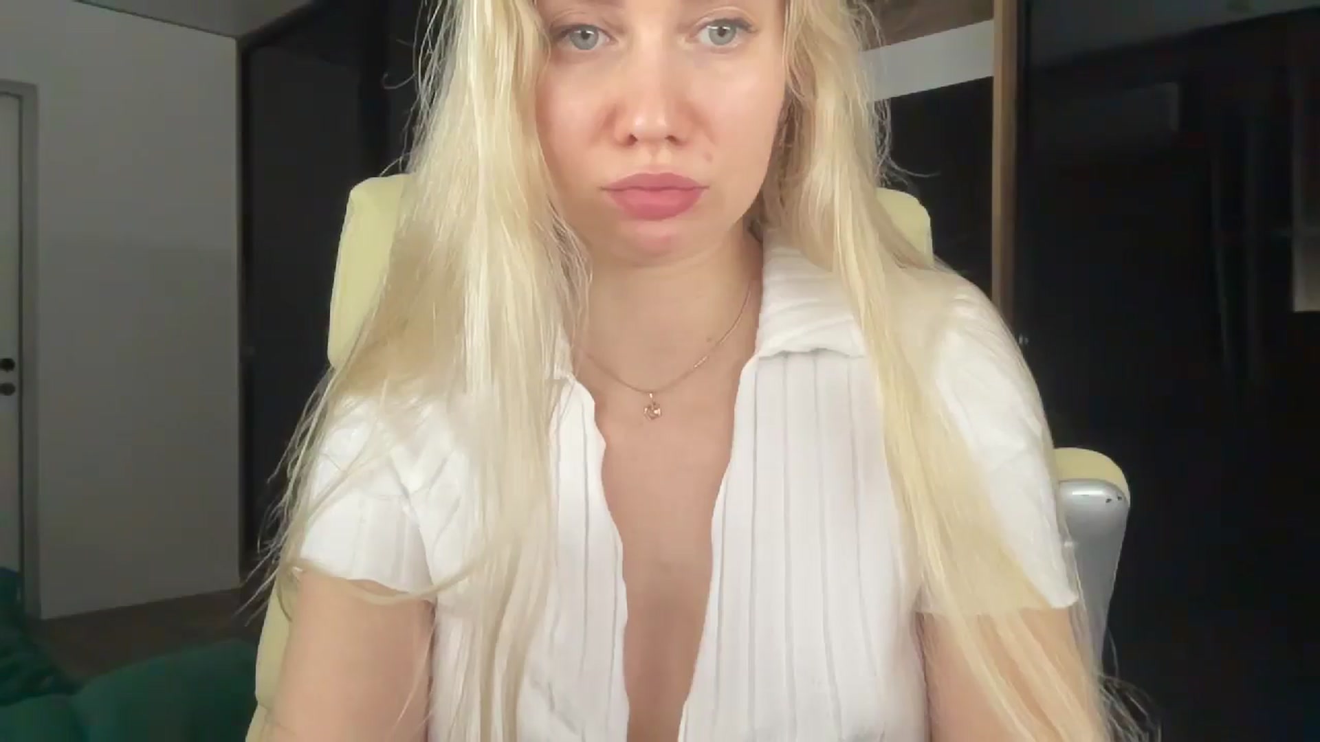 Gallery image thumbnail from Miss_Sylvia's myfreecams stream on, 04/26/2026, 20:06 image 7 of 20