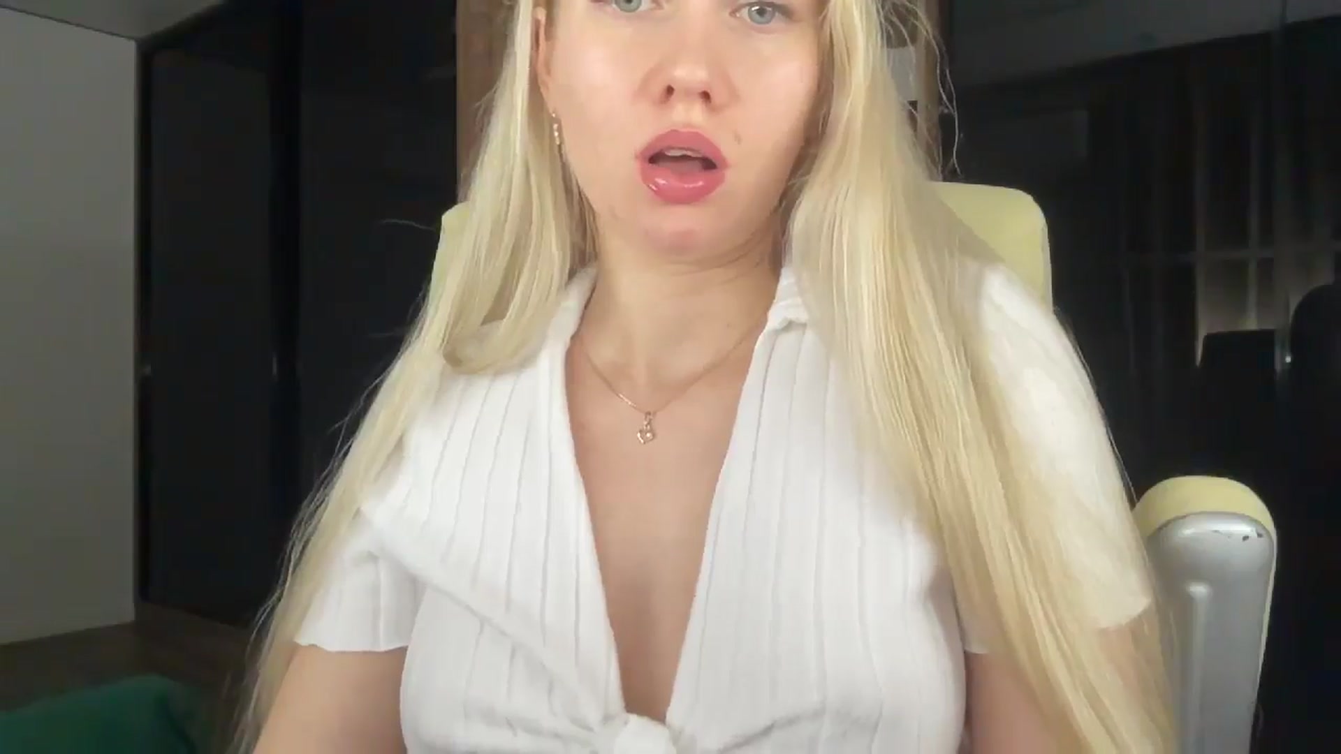 Gallery image thumbnail from Miss_Sylvia's myfreecams stream on, 04/26/2026, 20:46 image 13 of 20