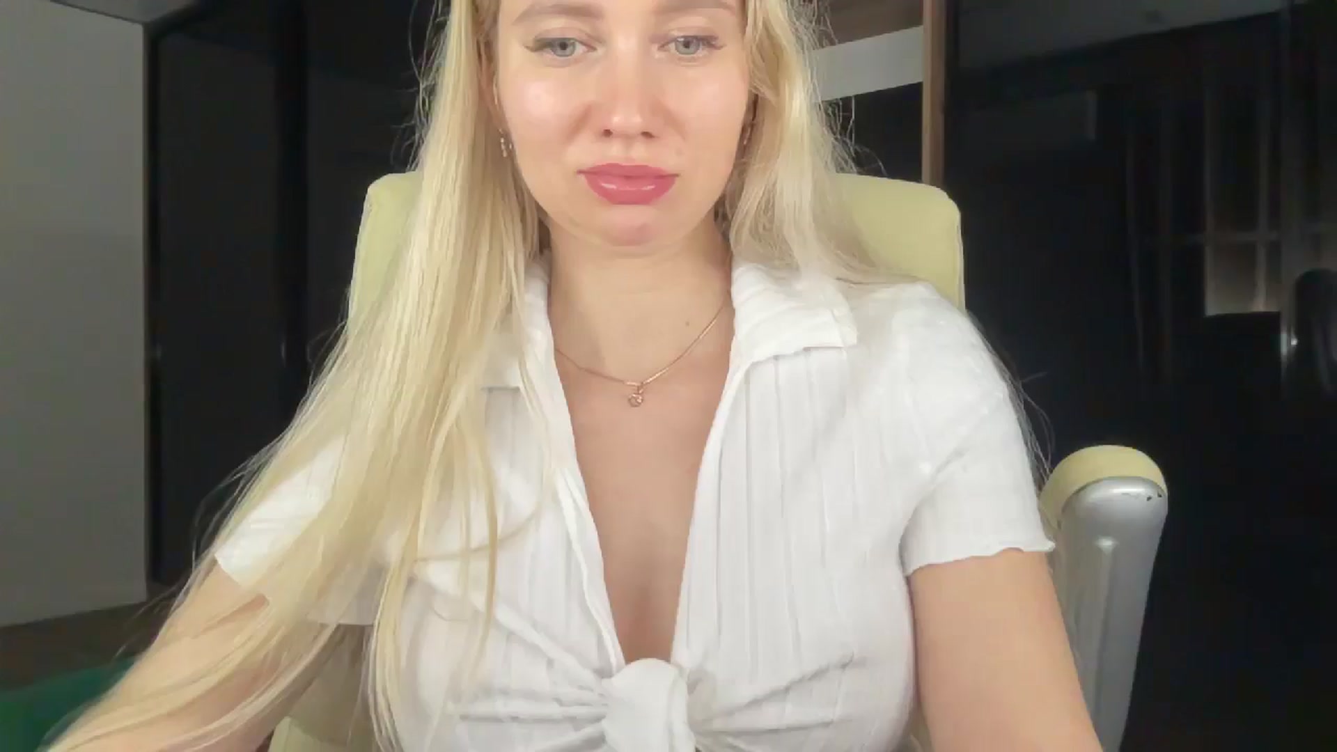 Gallery image thumbnail from Miss_Sylvia's myfreecams stream on, 04/26/2026, 21:34 image 6 of 20