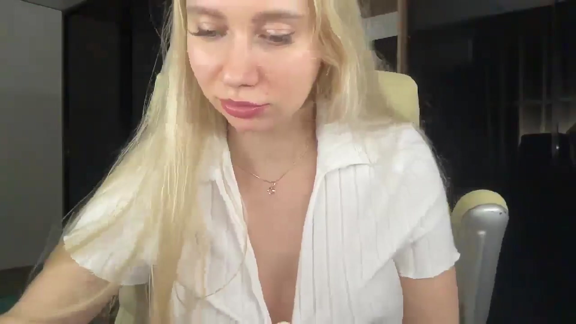 Gallery image thumbnail from Miss_Sylvia's myfreecams stream on, 04/26/2026, 21:34 image 10 of 20