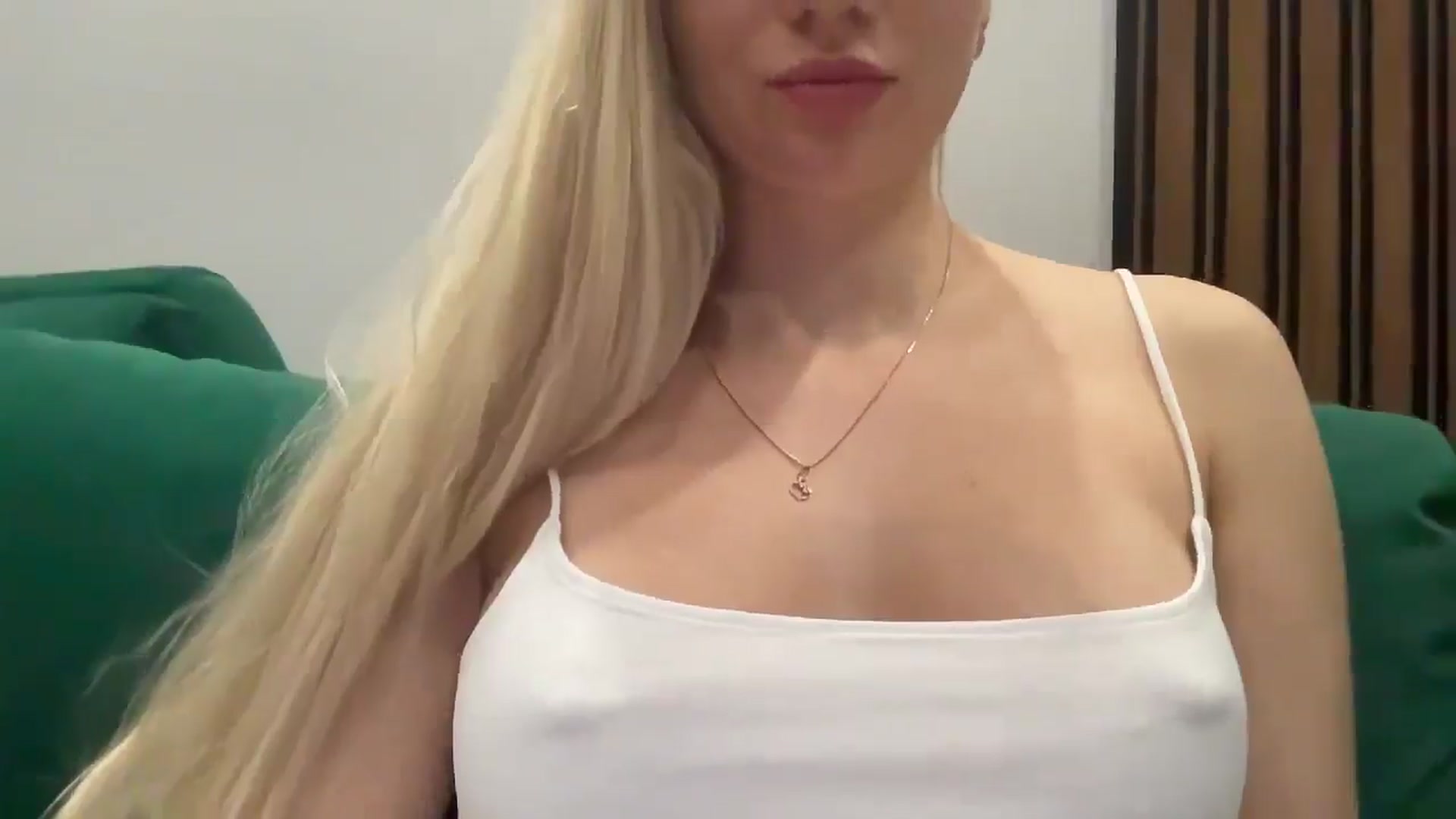 Gallery image thumbnail from Miss_Sylvia's myfreecams stream on, 04/27/2026, 18:59 image 5 of 20