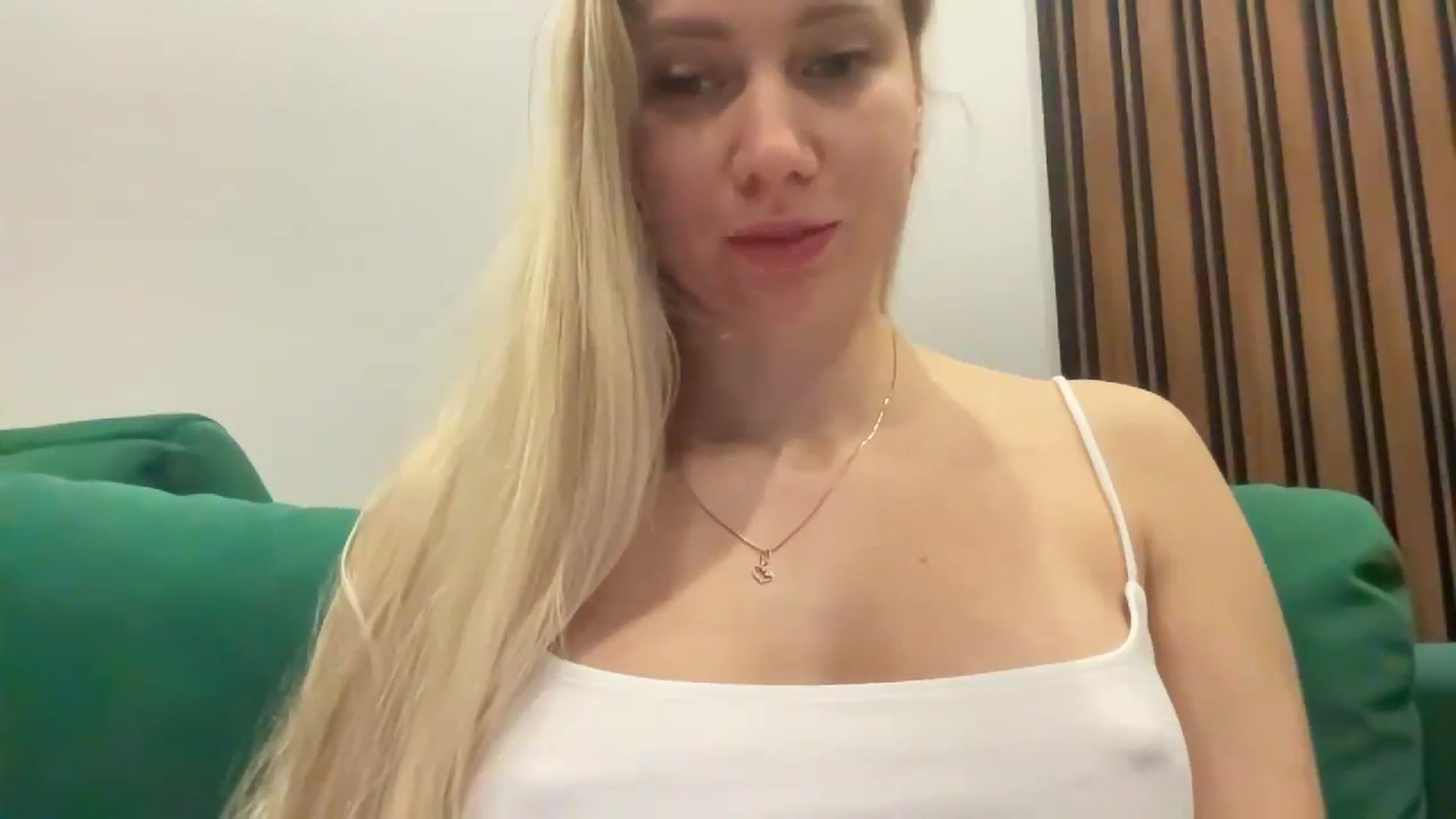Gallery image thumbnail from Miss_Sylvia's myfreecams stream on, 04/27/2026, 18:59 image 6 of 20