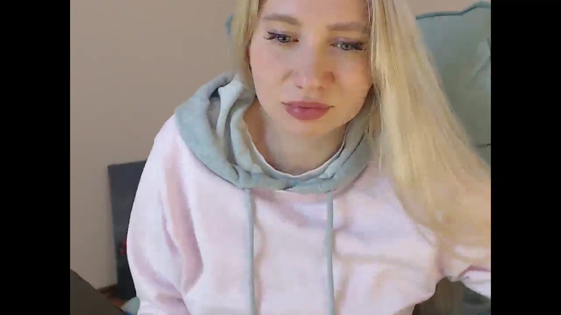 Gallery image thumbnail from Miss_Sylvia's myfreecams stream on, 05/01/2026, 16:55 image 16 of 20