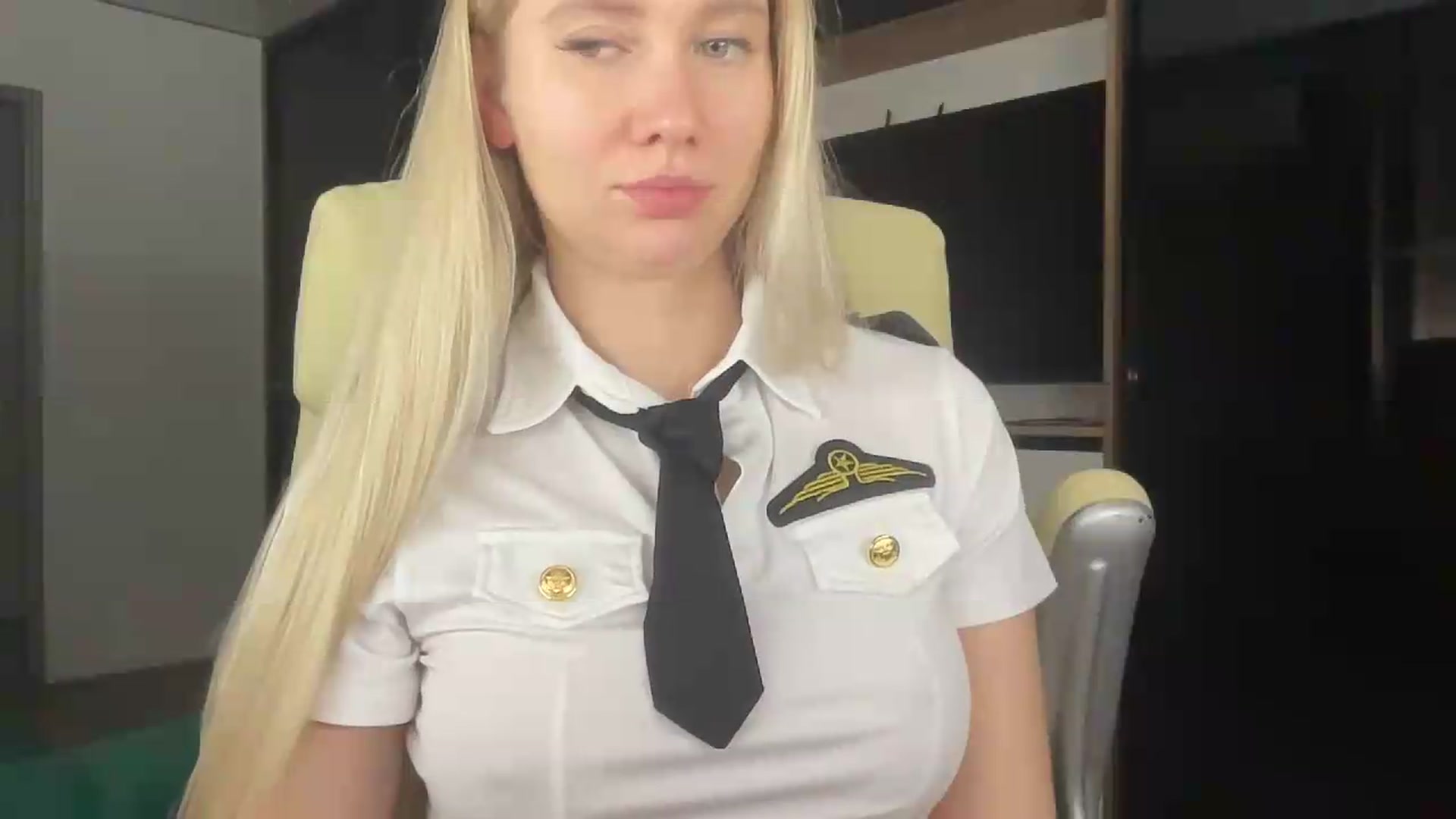 Gallery image thumbnail from Miss_Sylvia's myfreecams stream on, 05/03/2026, 22:18 image 9 of 20