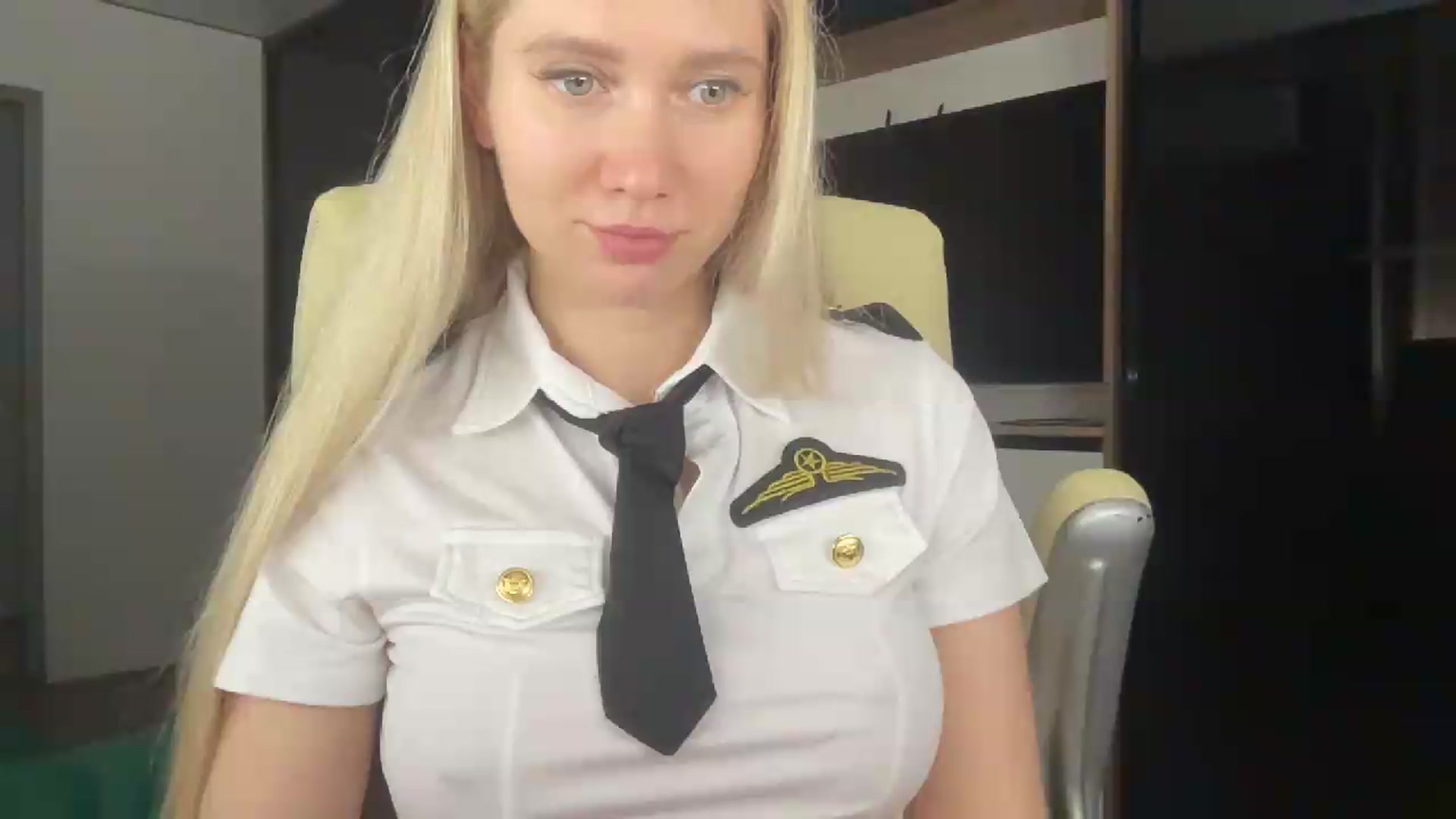 Gallery image thumbnail from Miss_Sylvia's myfreecams stream on, 05/03/2026, 22:18 image 8 of 20
