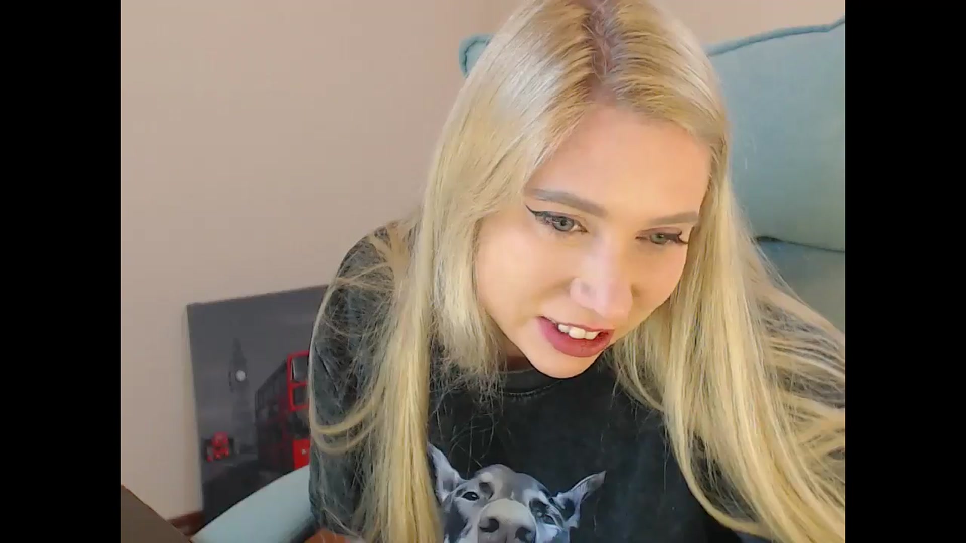 Gallery image thumbnail from Miss_Sylvia's myfreecams stream on, 05/04/2026, 18:39 image 9 of 20