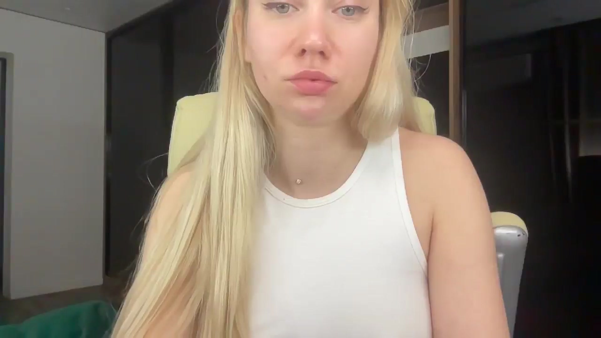 Gallery image thumbnail from Miss_Sylvia's myfreecams stream on, 05/06/2026, 24:02 image 13 of 20
