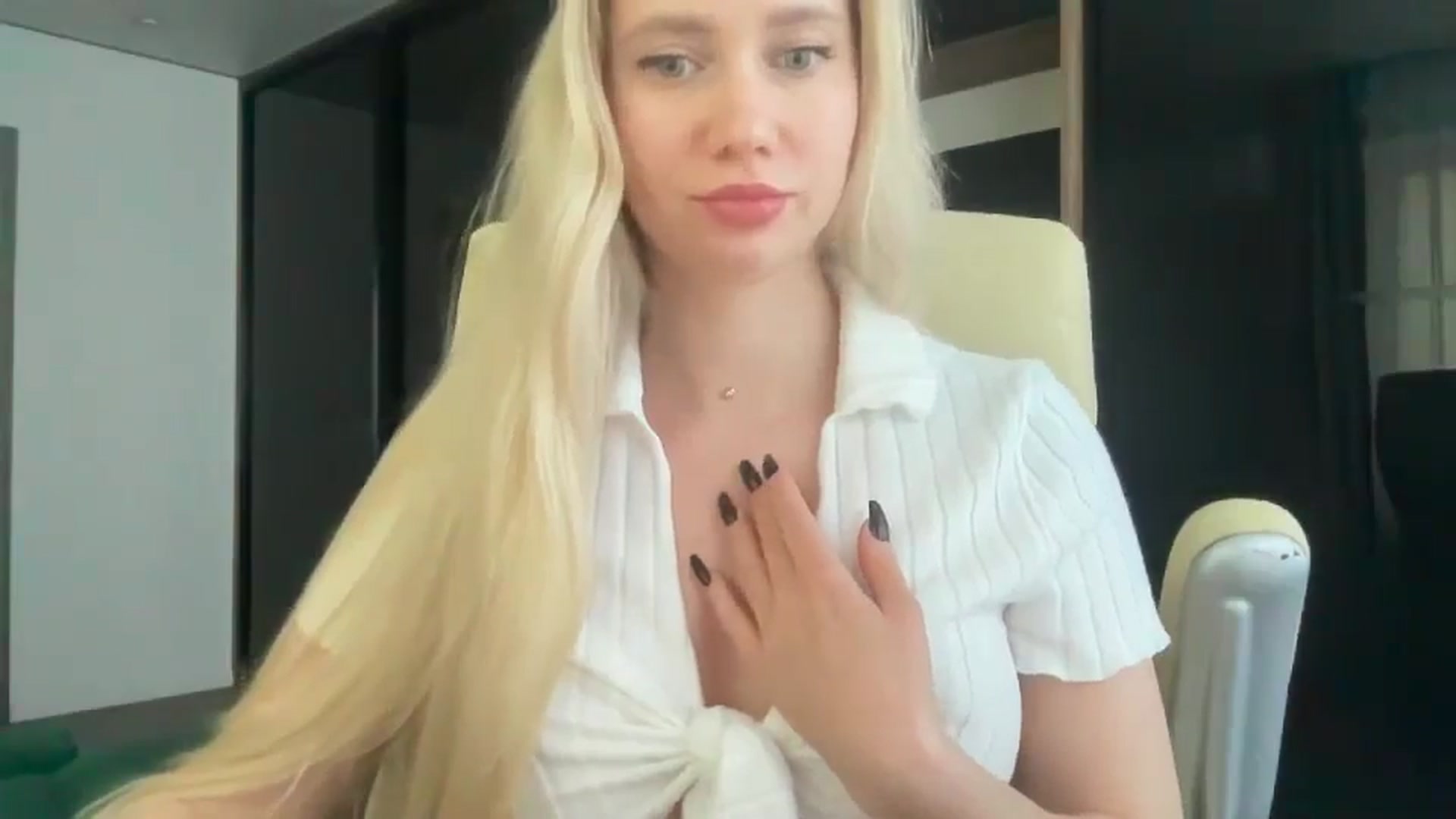 Gallery image thumbnail from Miss_Sylvia's myfreecams stream on, 05/07/2026, 15:49 image 2 of 20