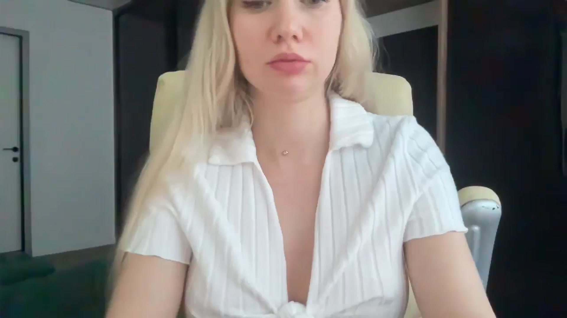 Gallery image thumbnail from Miss_Sylvia's myfreecams stream on, 05/07/2026, 16:58 image 12 of 20