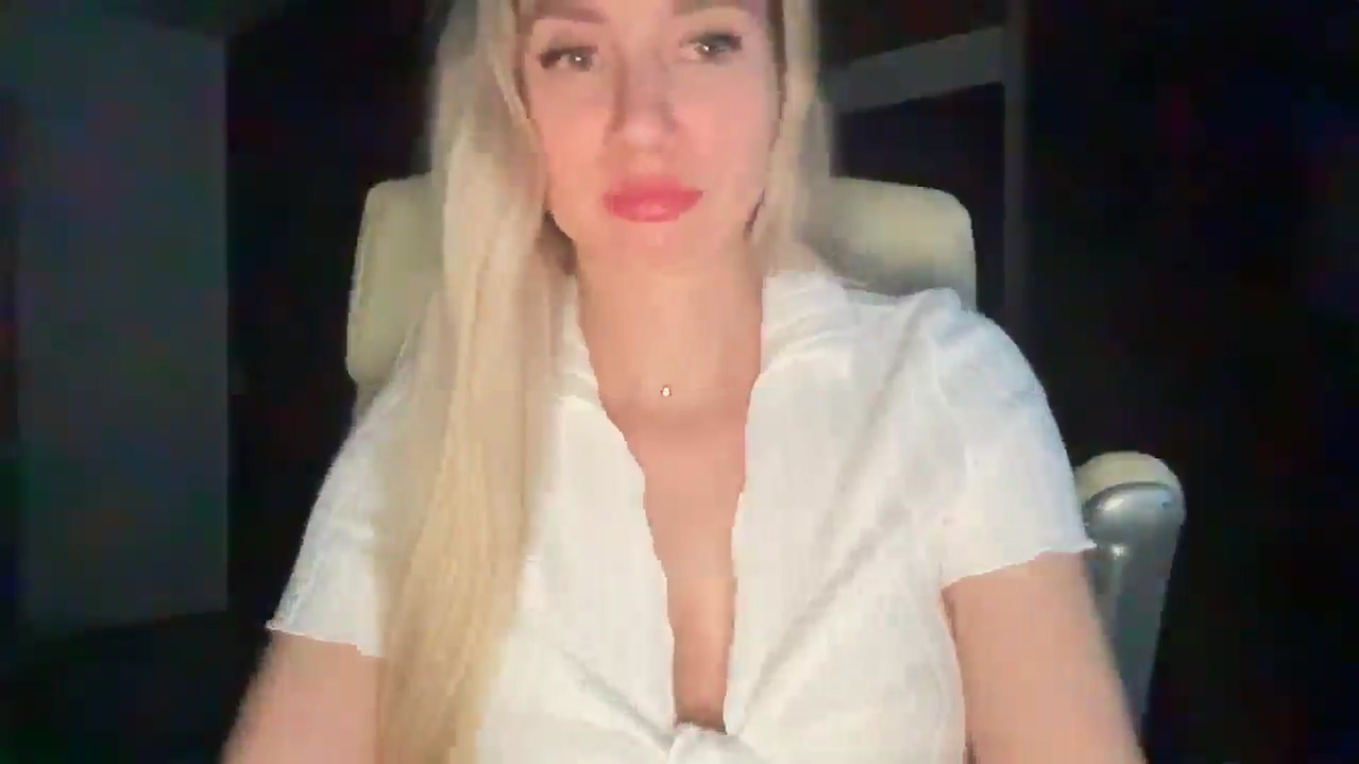 Gallery image thumbnail from Miss_Sylvia's myfreecams stream on, 05/07/2026, 17:47 image 11 of 20
