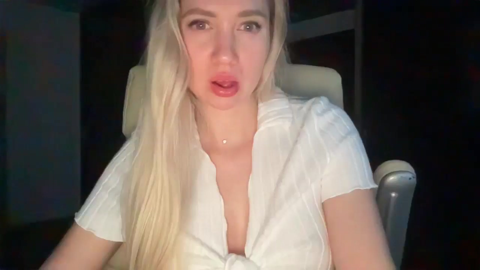 Gallery image thumbnail from Miss_Sylvia's myfreecams stream on, 05/07/2026, 17:47 image 9 of 20