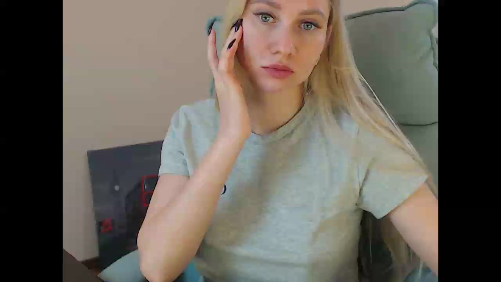 Gallery image thumbnail from Miss_Sylvia's myfreecams stream on, 05/08/2026, 15:37 image 1 of 20