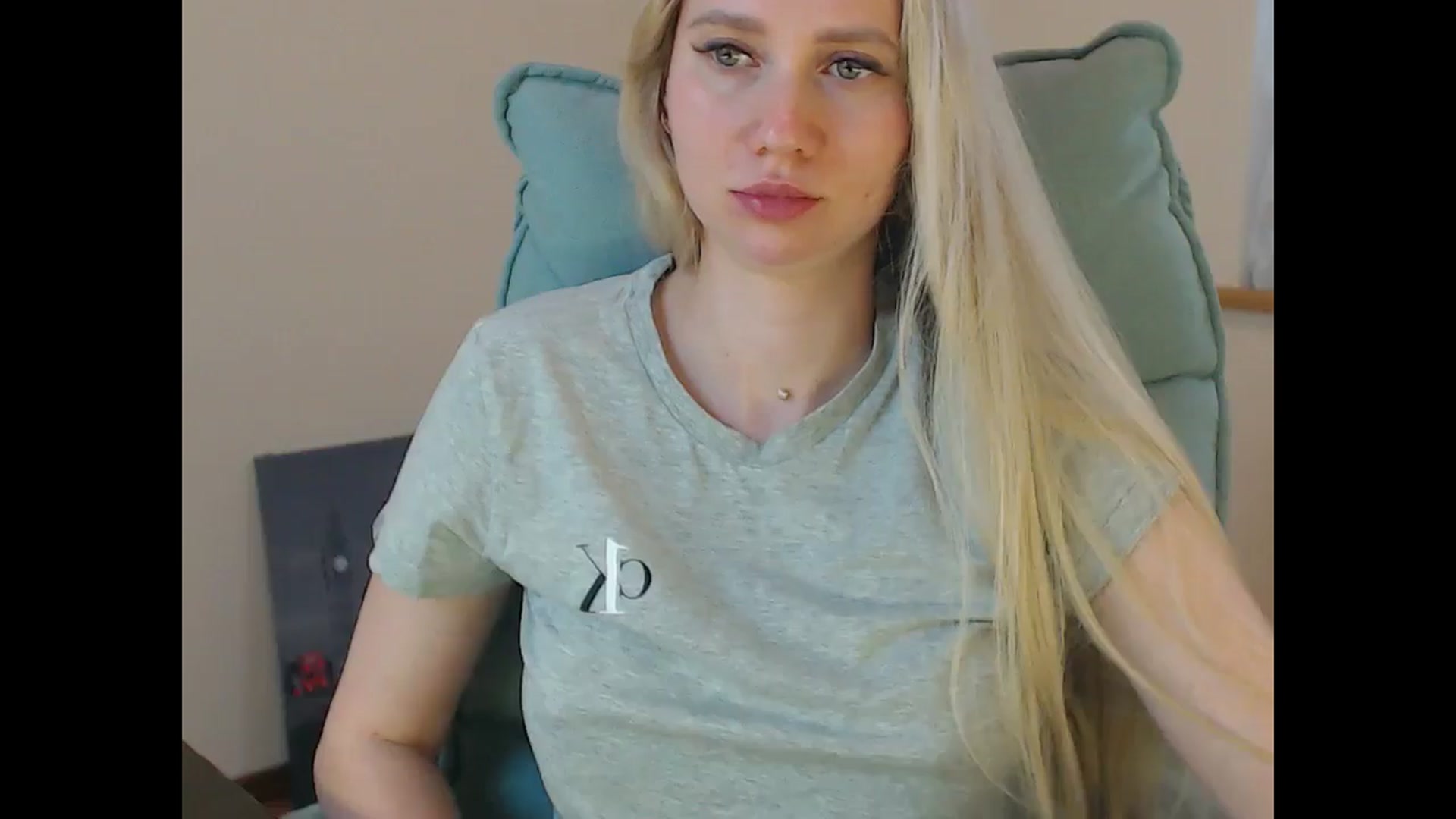 Gallery image thumbnail from Miss_Sylvia's myfreecams stream on, 05/08/2026, 19:27 image 9 of 20