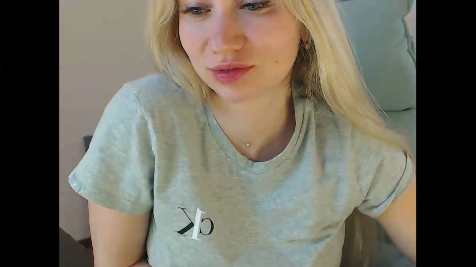 Gallery image thumbnail from Miss_Sylvia's myfreecams stream on, 05/08/2026, 20:17 image 16 of 20