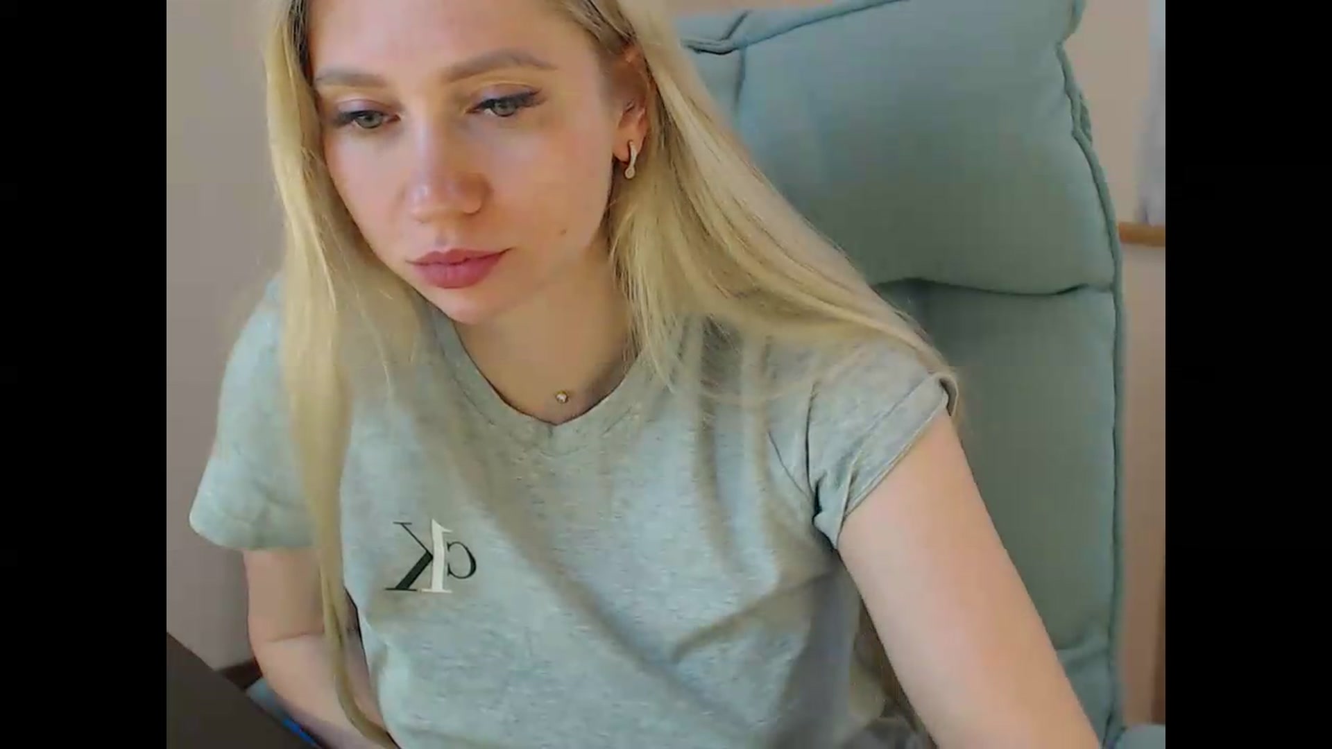 Gallery image thumbnail from Miss_Sylvia's myfreecams stream on, 05/08/2026, 20:17 image 3 of 20