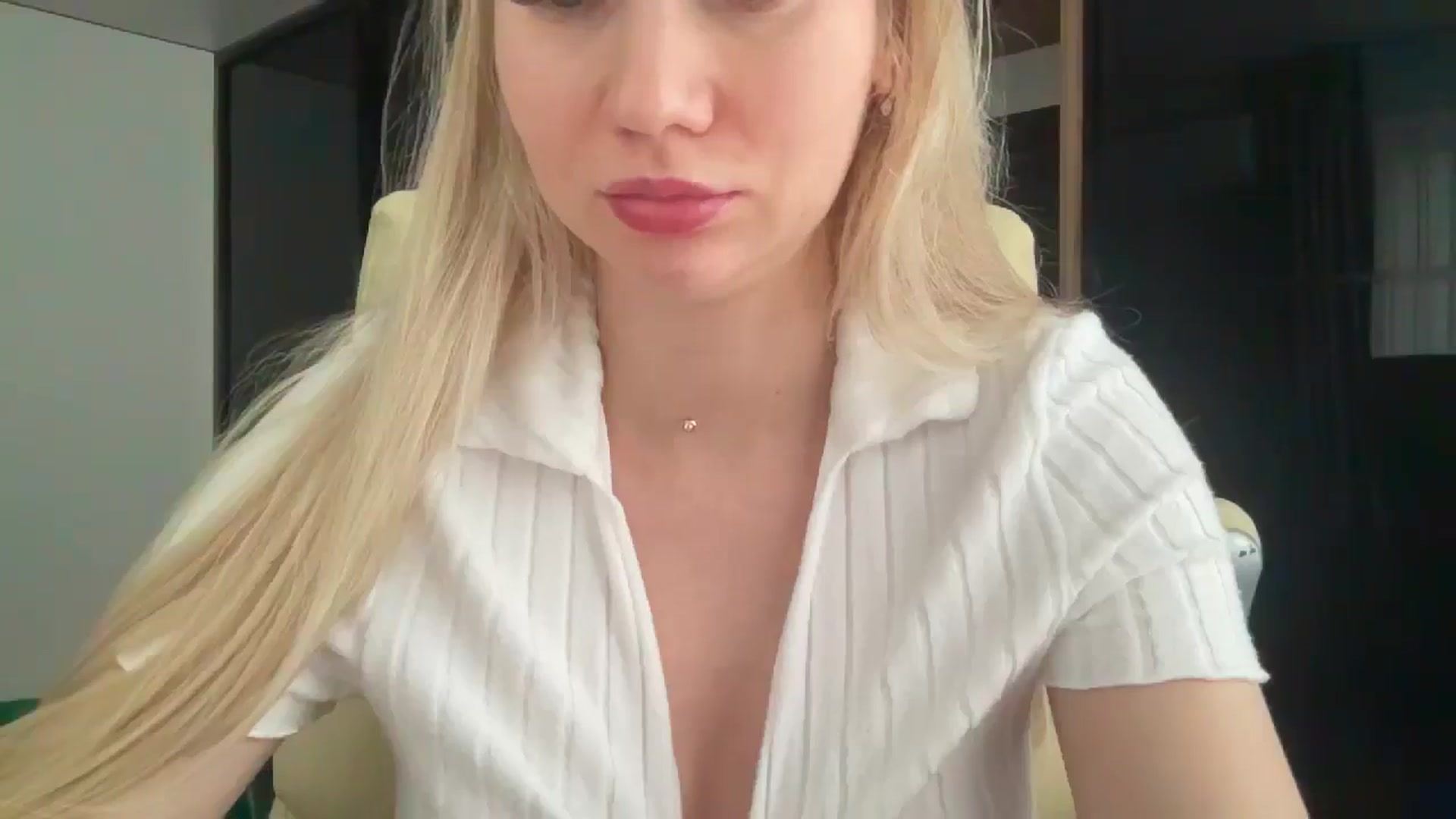 Gallery image thumbnail from Miss_Sylvia's myfreecams stream on, 05/10/2026, 16:02 image 12 of 20