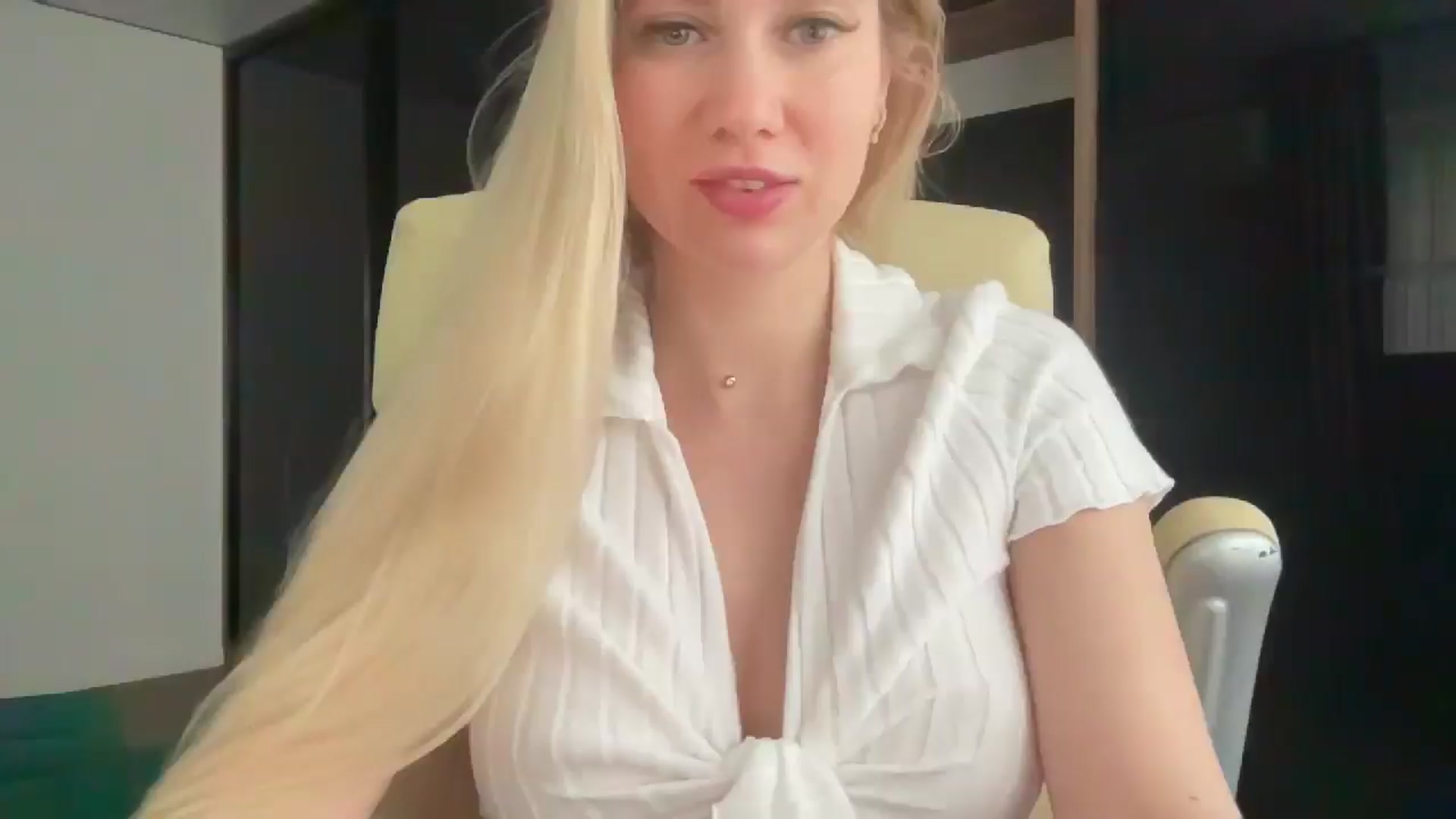 Gallery image thumbnail from Miss_Sylvia's myfreecams stream on, 05/10/2026, 16:02 image 15 of 20