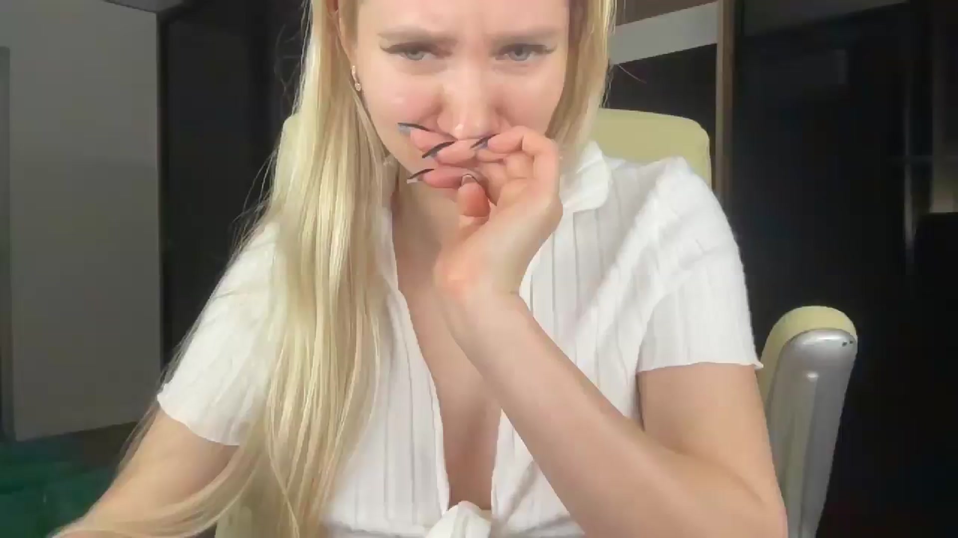 Gallery image thumbnail from Miss_Sylvia's myfreecams stream on, 05/10/2026, 18:33 image 7 of 20