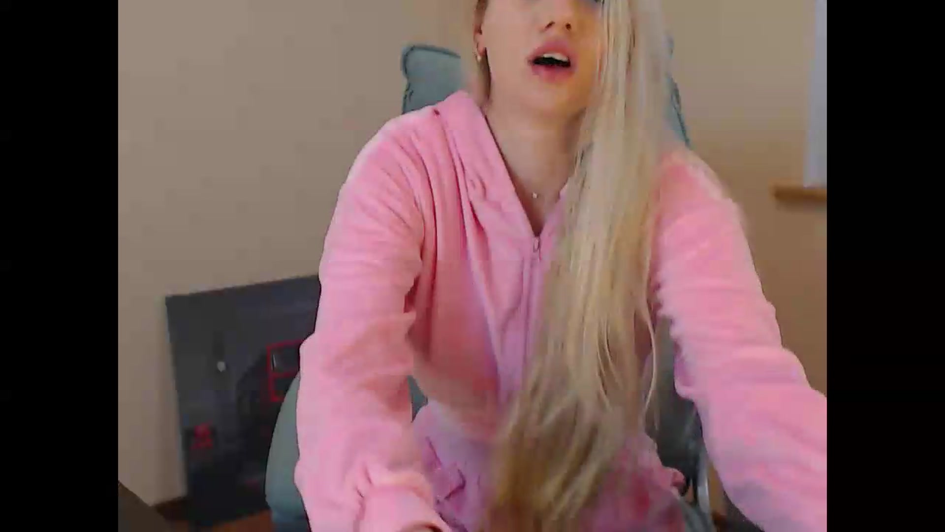 Gallery image thumbnail from Miss_Sylvia's myfreecams stream on, 05/11/2026, 17:59 image 18 of 20