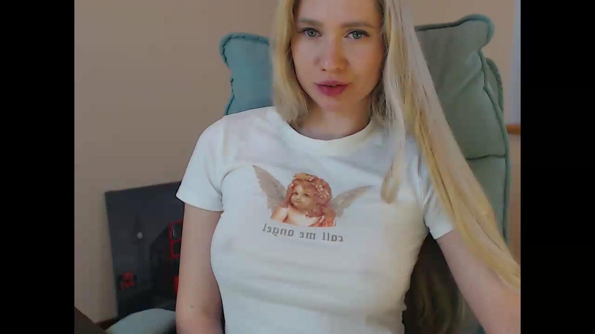 Gallery image thumbnail from Miss_Sylvia's myfreecams stream on, 05/12/2026, 15:35 image 12 of 20