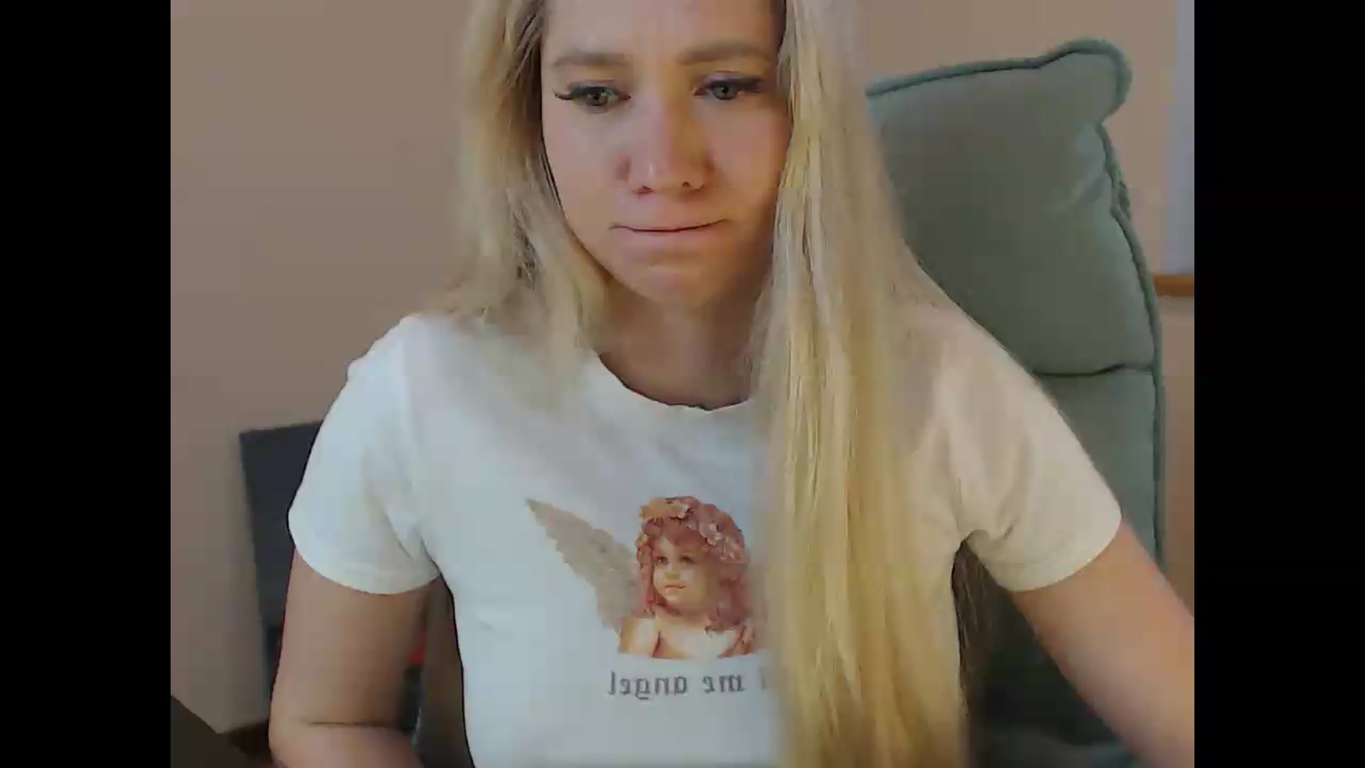 Gallery image thumbnail from Miss_Sylvia's myfreecams stream on, 05/12/2026, 17:12 image 14 of 20
