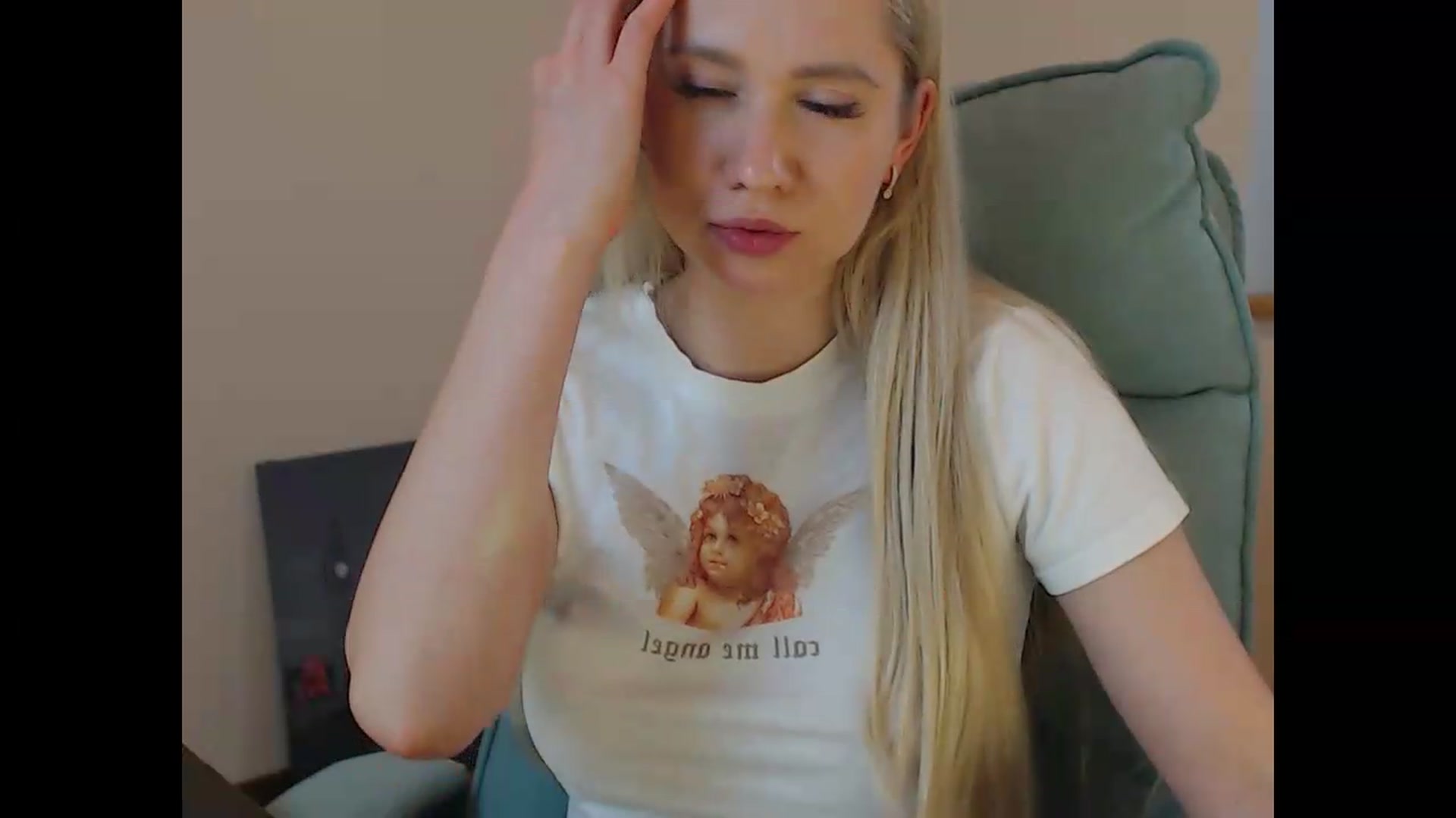 Gallery image thumbnail from Miss_Sylvia's myfreecams stream on, 05/12/2026, 17:12 image 10 of 20
