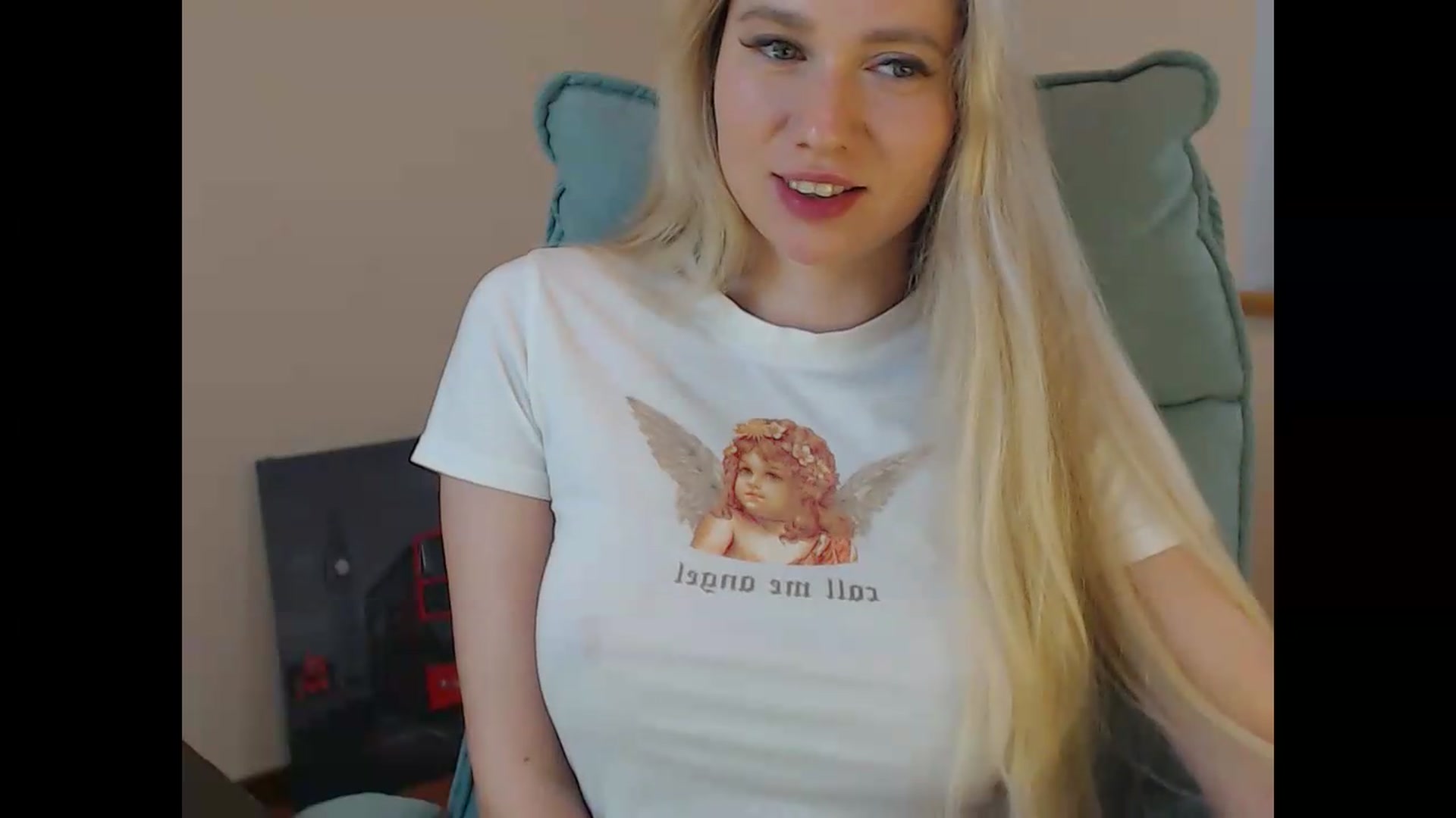 Gallery image thumbnail from Miss_Sylvia's myfreecams stream on, 05/12/2026, 17:12 image 13 of 20