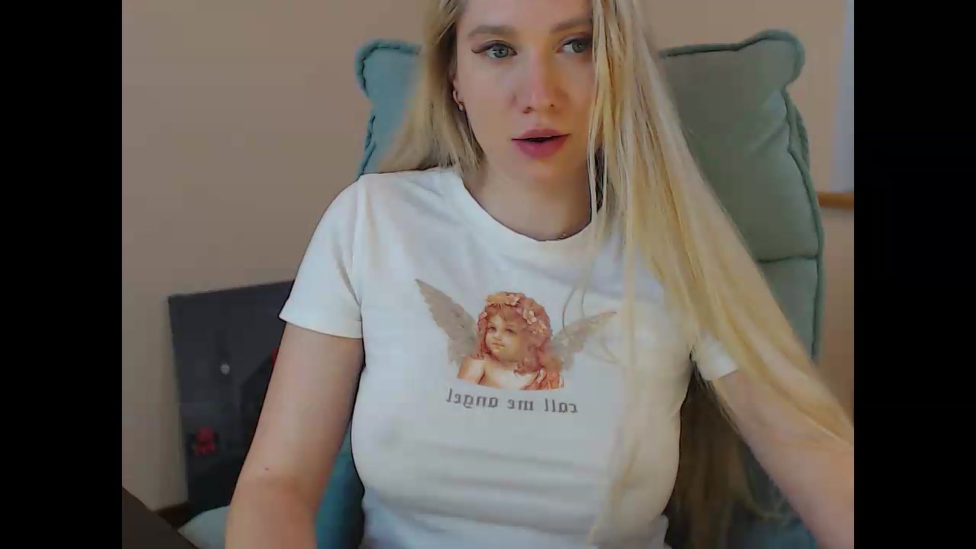 Gallery image thumbnail from Miss_Sylvia's myfreecams stream on, 05/12/2026, 19:30 image 16 of 20