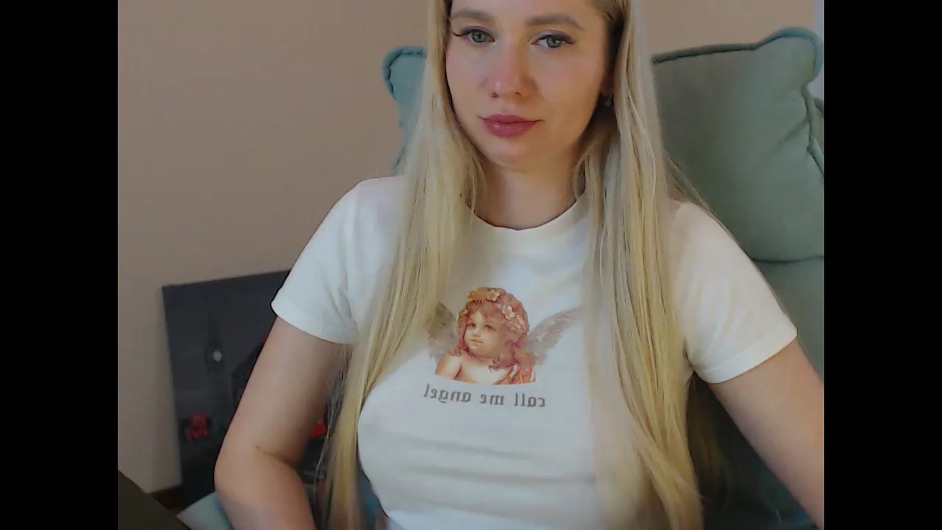 Gallery image thumbnail from Miss_Sylvia's myfreecams stream on, 05/12/2026, 19:30 image 11 of 20