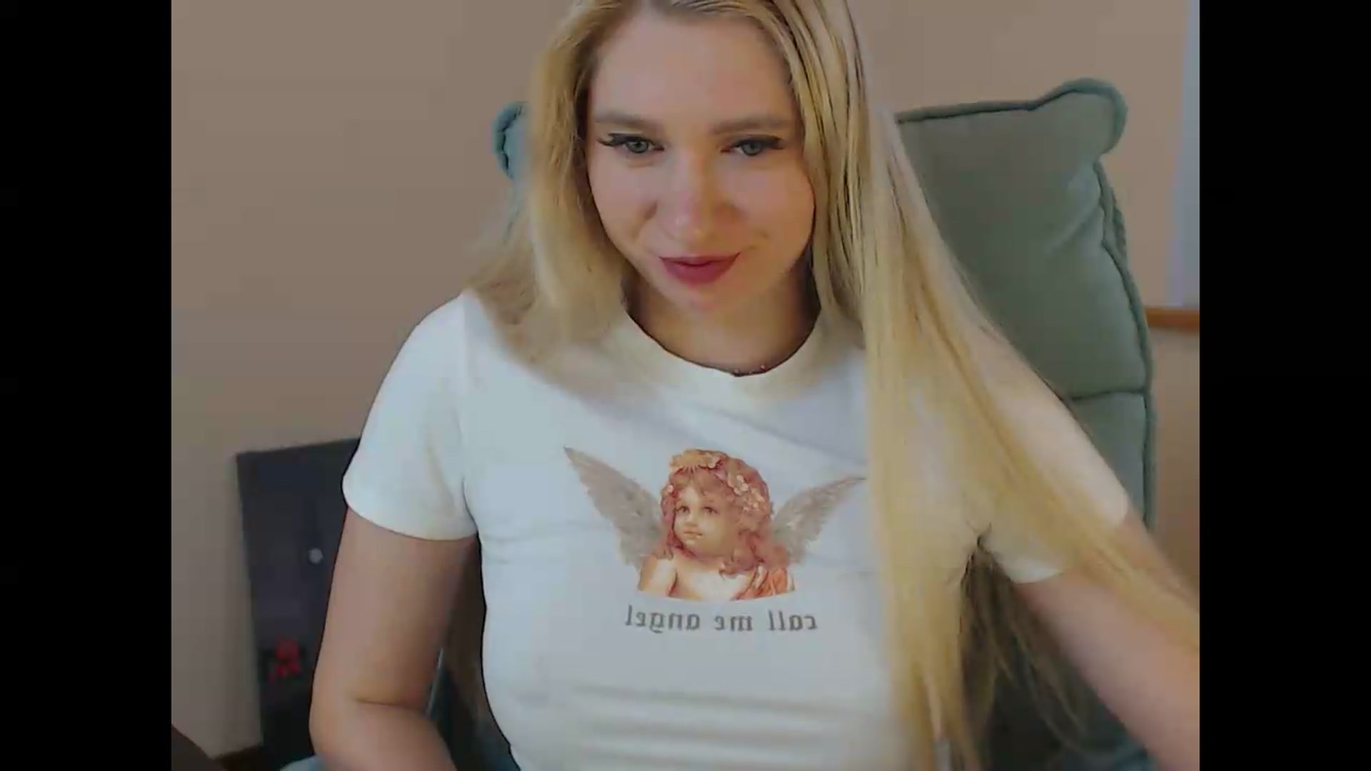 Gallery image thumbnail from Miss_Sylvia's myfreecams stream on, 05/12/2026, 19:30 image 5 of 20