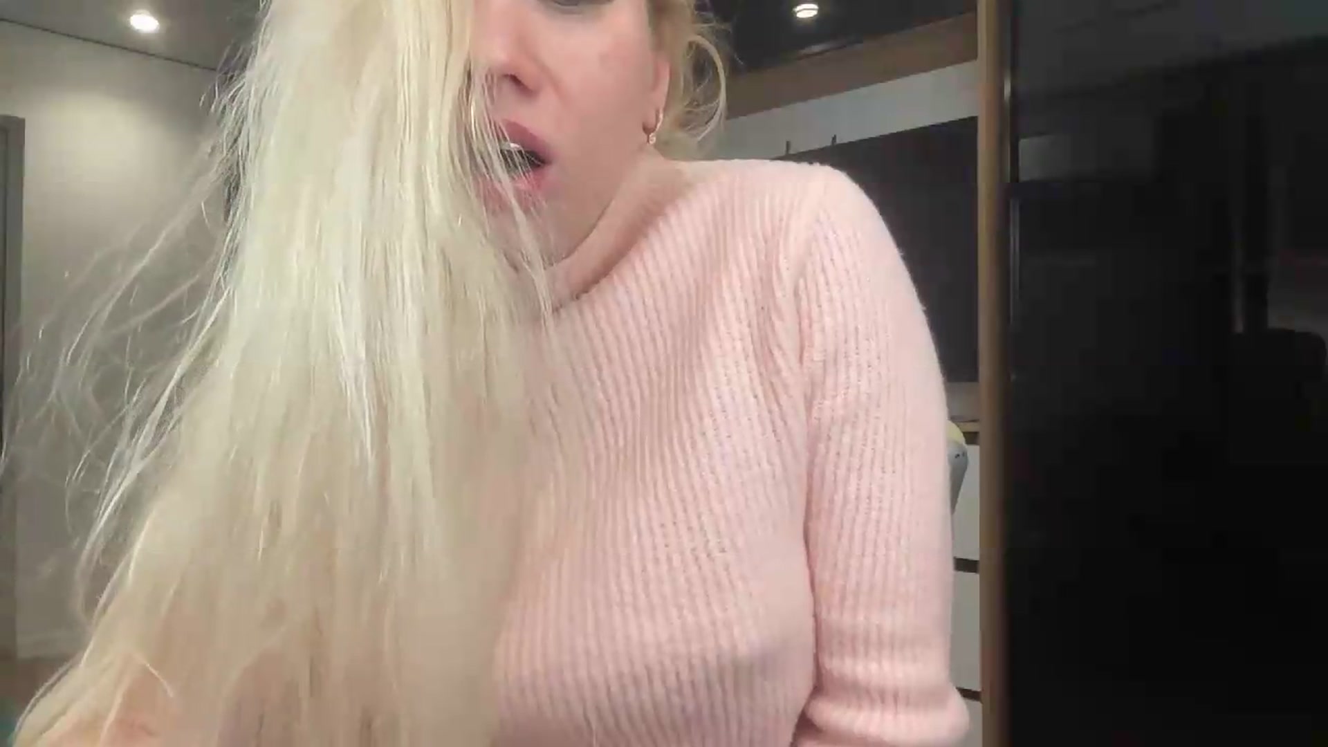 Gallery image thumbnail from Miss_Sylvia's myfreecams stream on, 05/13/2026, 20:04 image 14 of 20