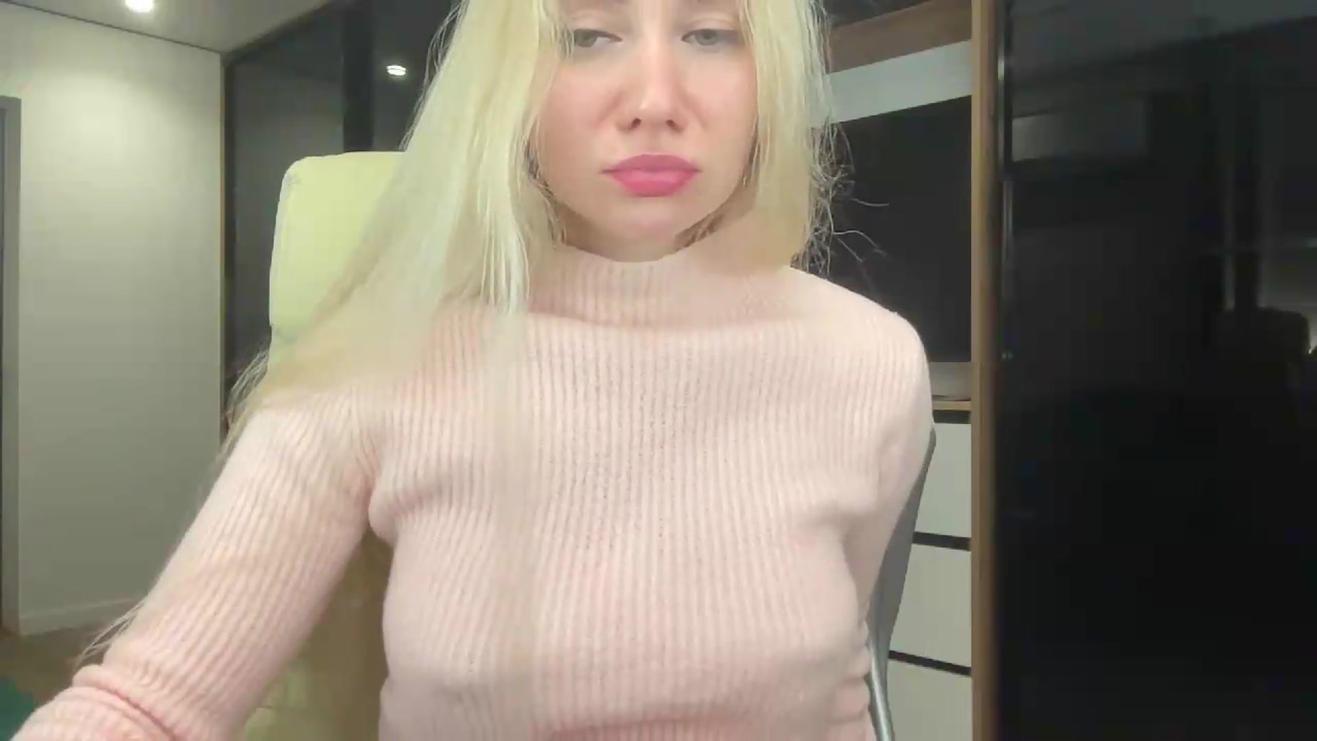 Gallery image thumbnail from Miss_Sylvia's myfreecams stream on, 05/13/2026, 20:04 image 20 of 20
