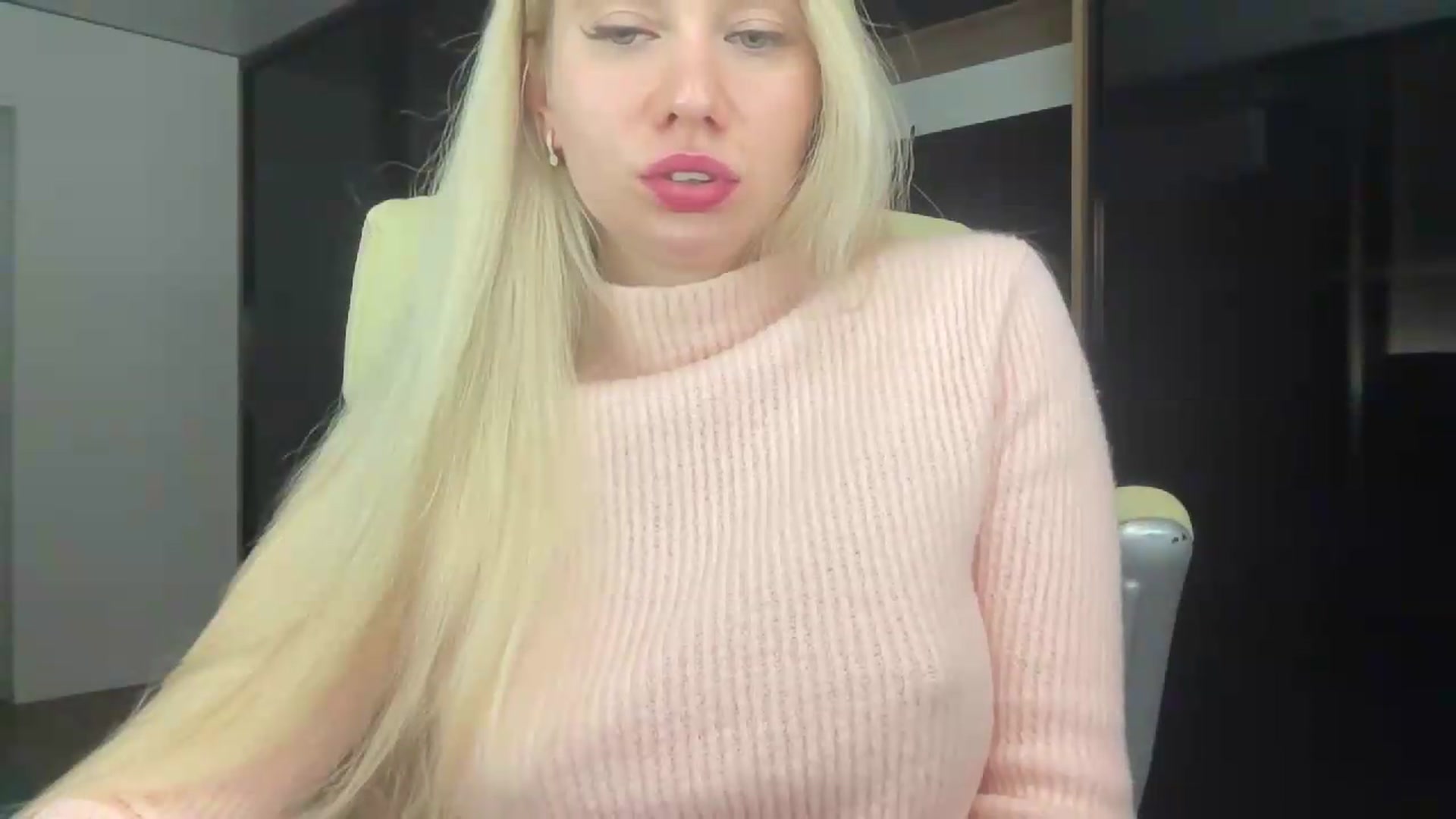 Gallery image thumbnail from Miss_Sylvia's myfreecams stream on, 05/13/2026, 22:12 image 2 of 20