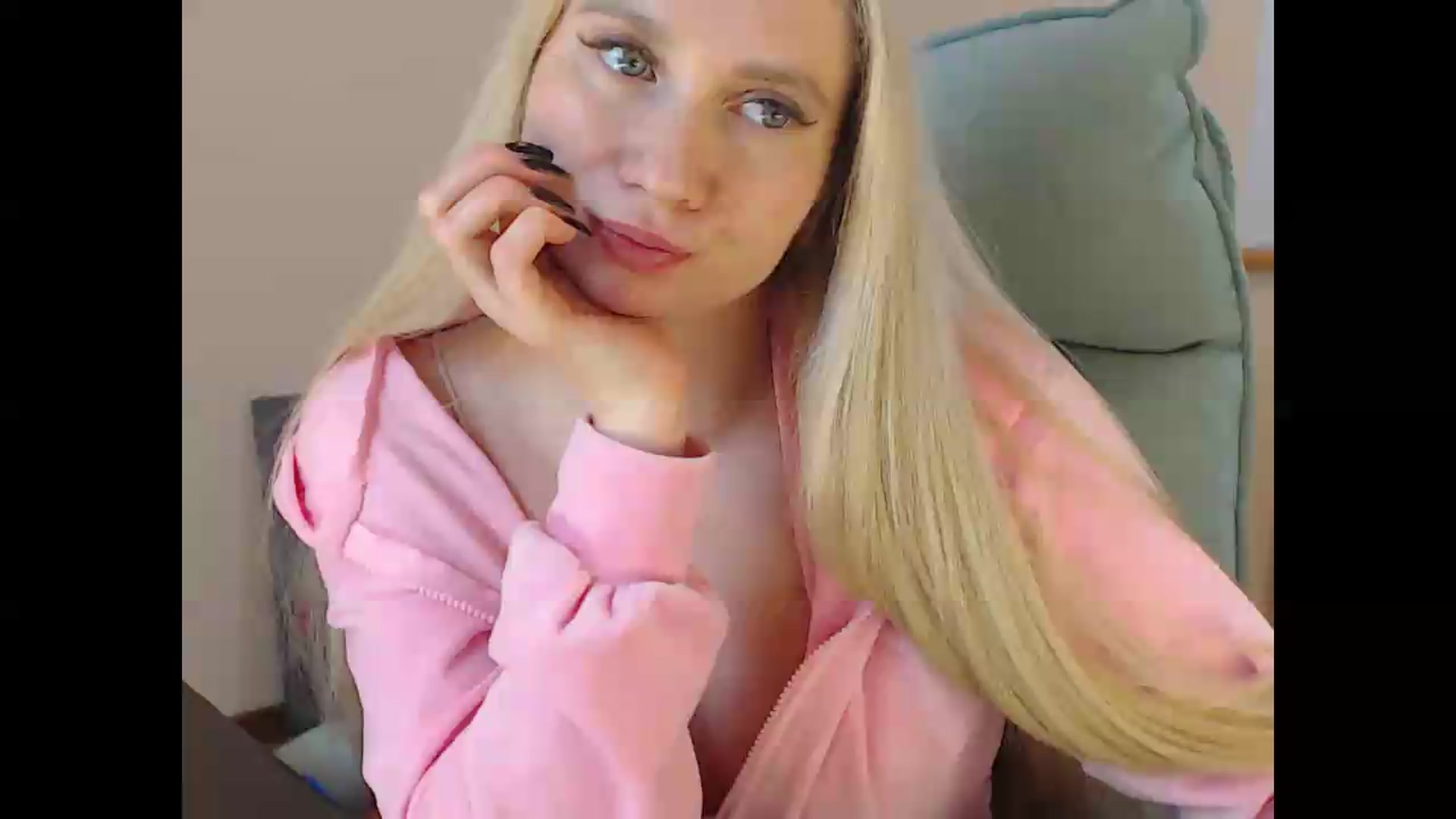 Gallery image thumbnail from Miss_Sylvia's myfreecams stream on, 05/14/2026, 19:25 image 19 of 20