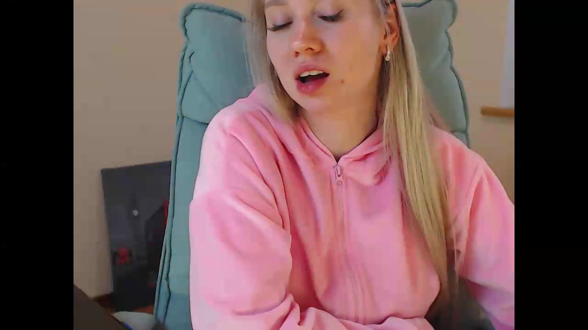 Gallery image thumbnail from Miss_Sylvia's myfreecams stream on, 05/17/2026, 19:55 image 18 of 20