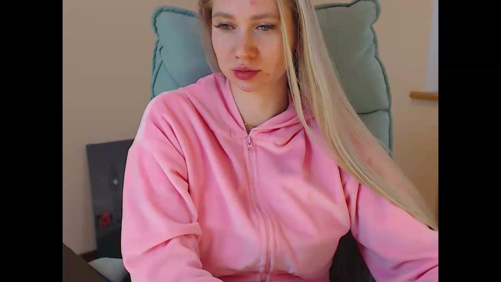 Gallery image thumbnail from Miss_Sylvia's myfreecams stream on, 05/17/2026, 19:55 image 8 of 20
