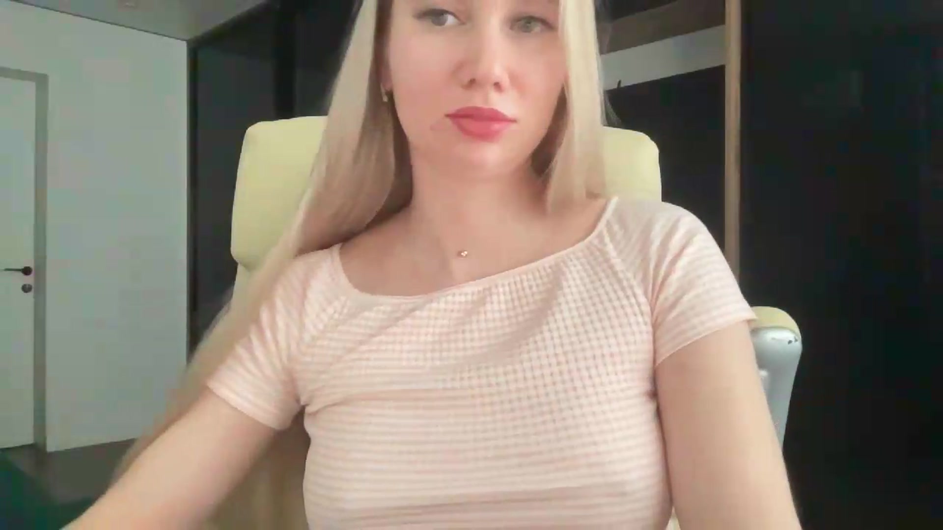 Gallery image thumbnail from Miss_Sylvia's myfreecams stream on, 05/18/2026, 16:14 image 15 of 20