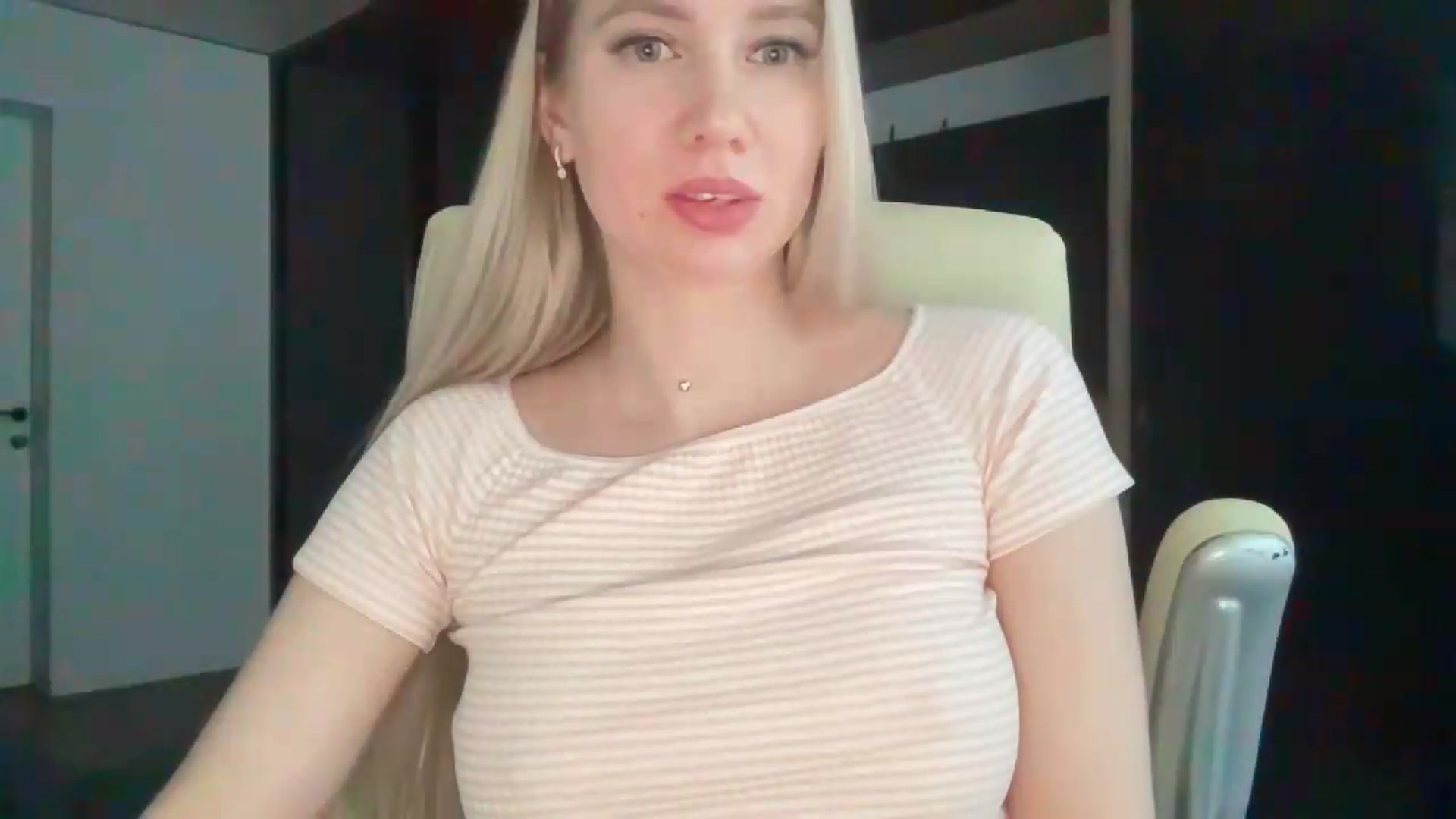 Gallery image thumbnail from Miss_Sylvia's myfreecams stream on, 05/18/2026, 17:50 image 14 of 20