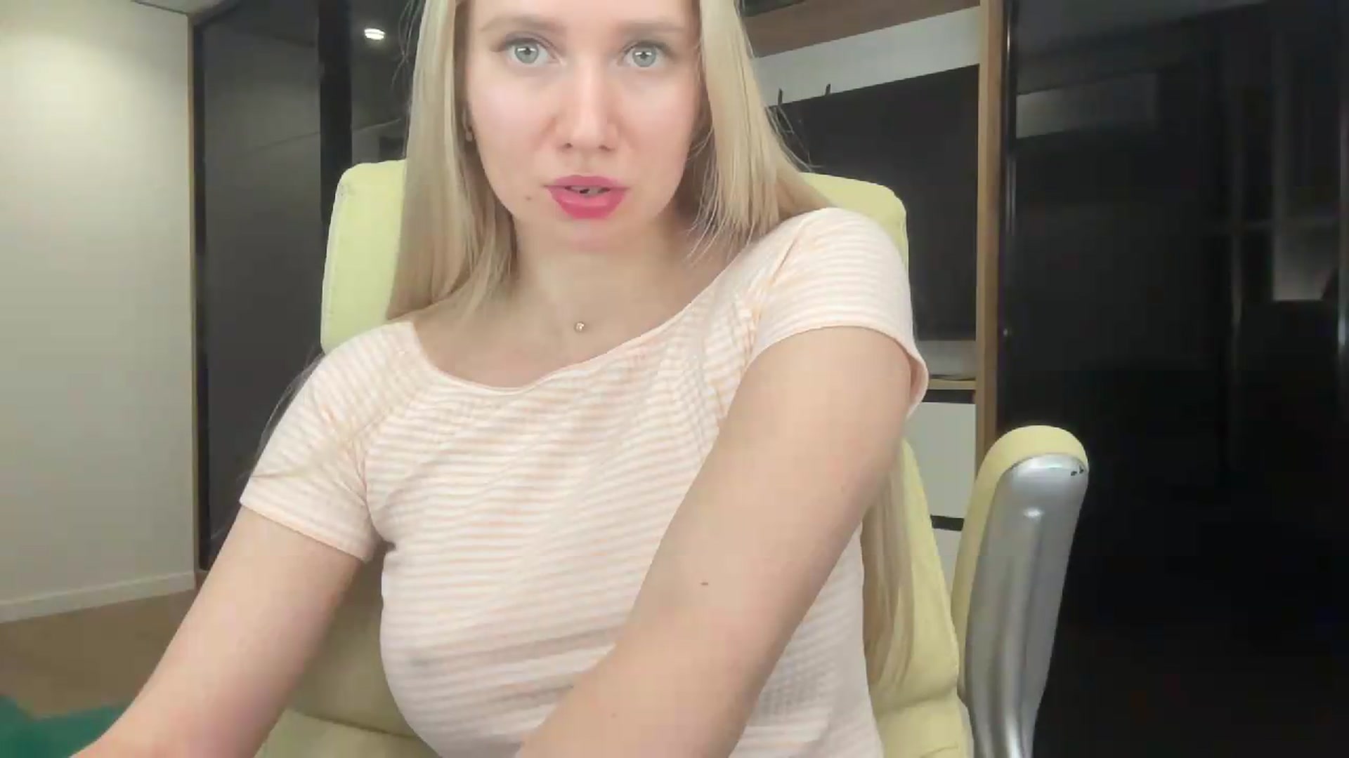 Gallery image thumbnail from Miss_Sylvia's myfreecams stream on, 05/18/2026, 20:14 image 7 of 20