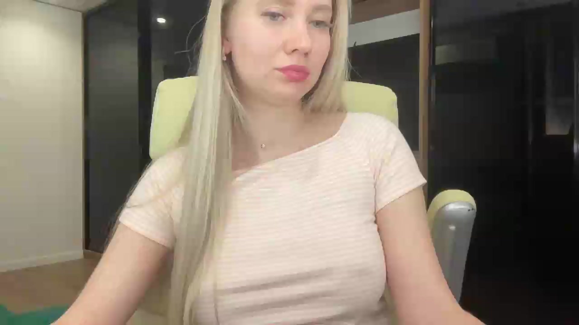 Gallery image thumbnail from Miss_Sylvia's myfreecams stream on, 05/18/2026, 20:14 image 4 of 20