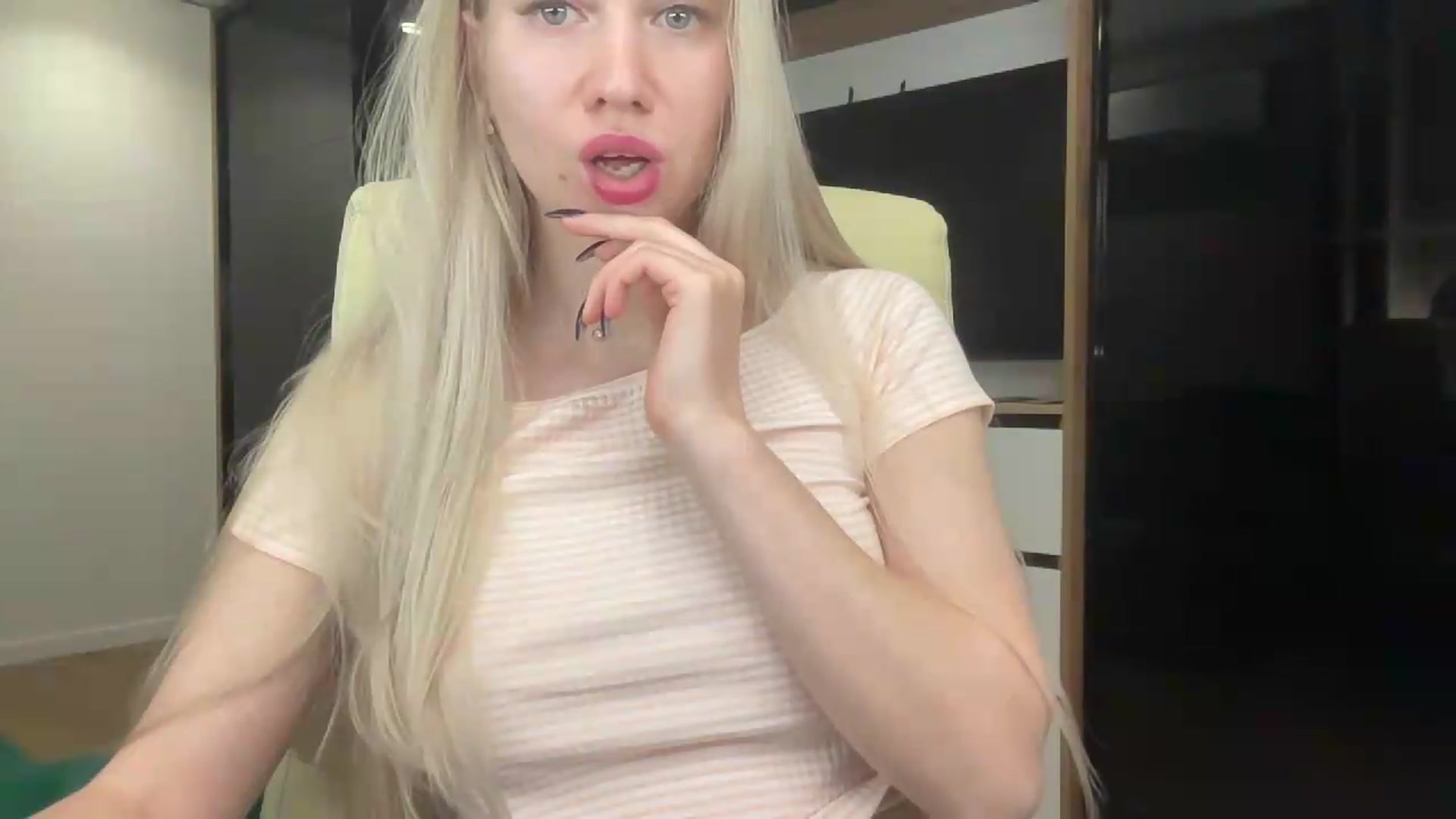 Gallery image thumbnail from Miss_Sylvia's myfreecams stream on, 05/18/2026, 21:40 image 9 of 20