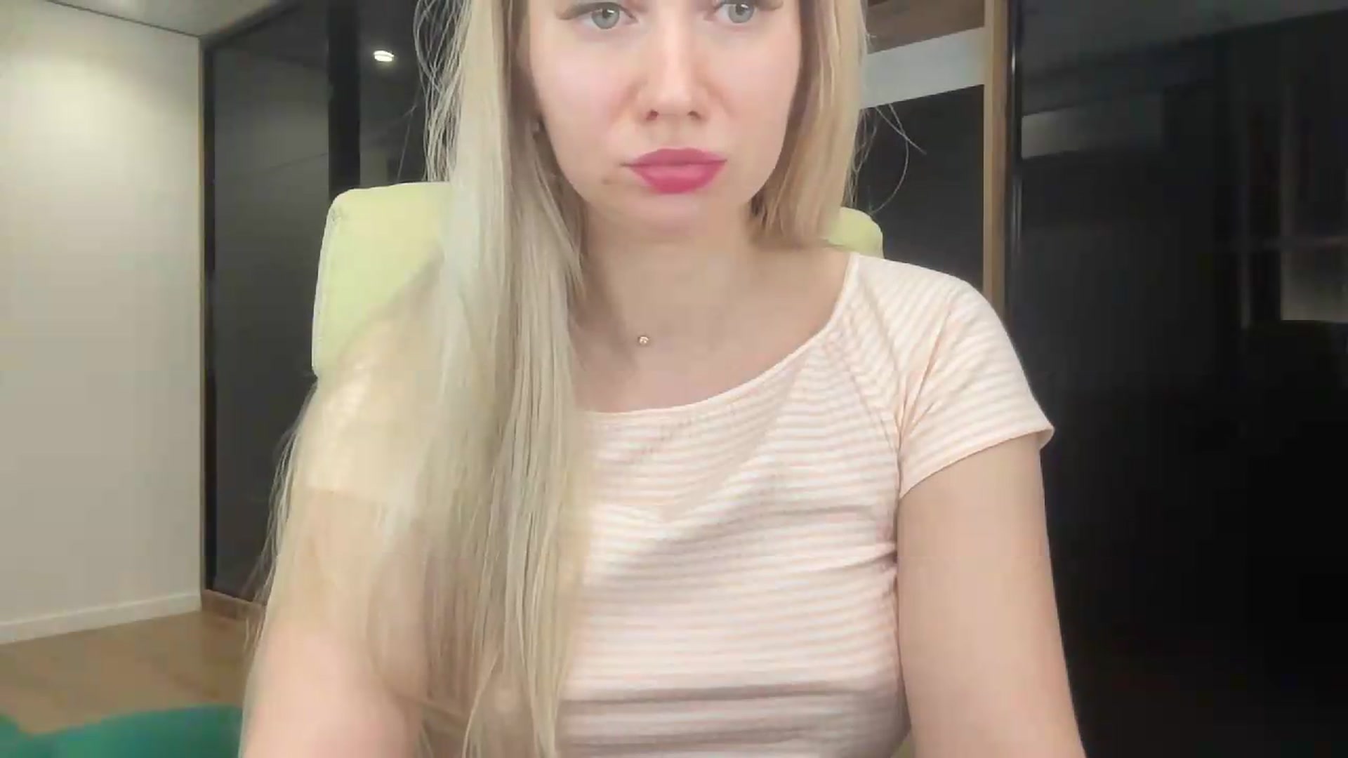 Gallery image thumbnail from Miss_Sylvia's myfreecams stream on, 05/18/2026, 21:40 image 10 of 20