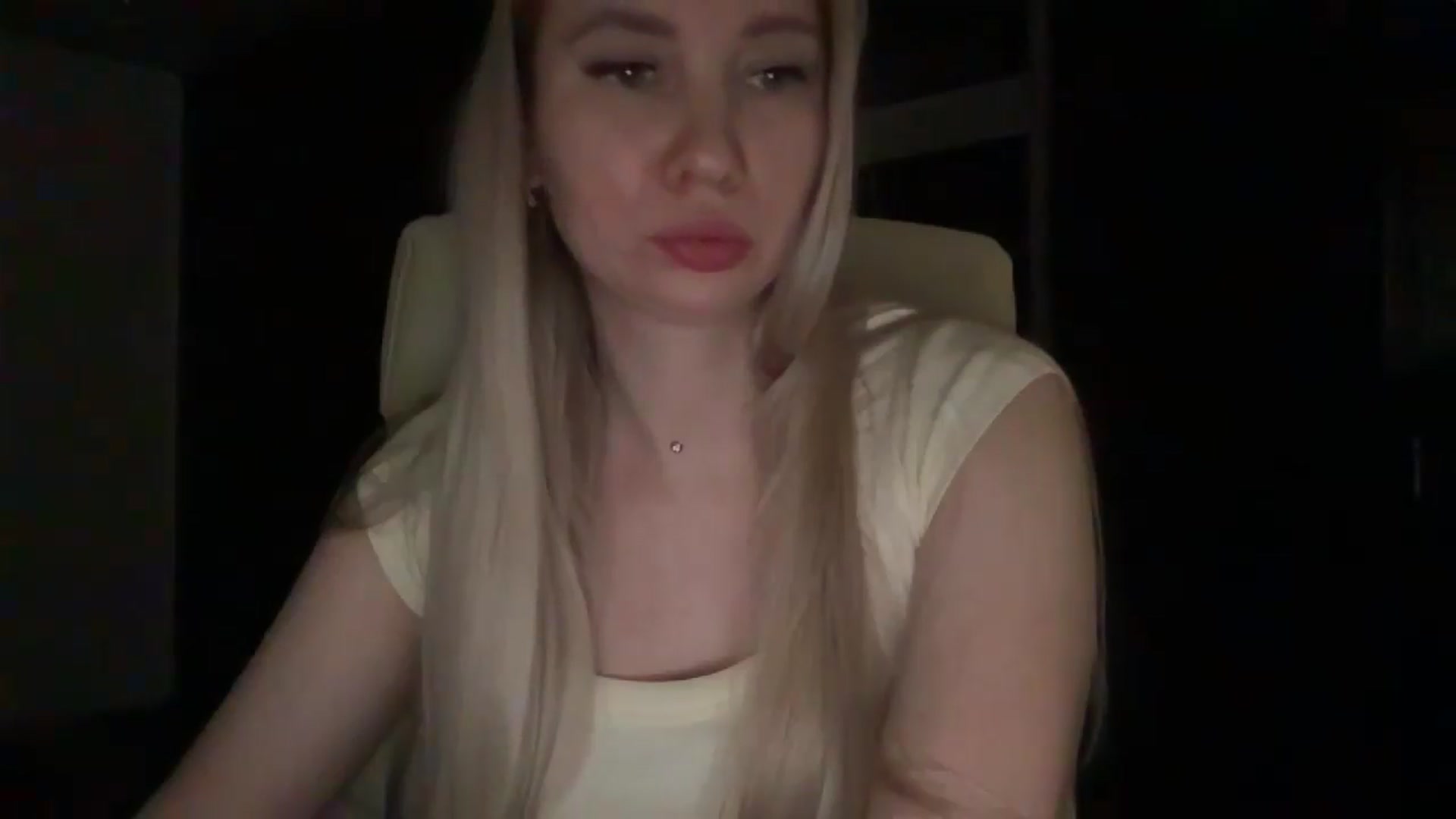 Gallery image thumbnail from Miss_Sylvia's myfreecams stream on, 05/19/2026, 17:48 image 18 of 20