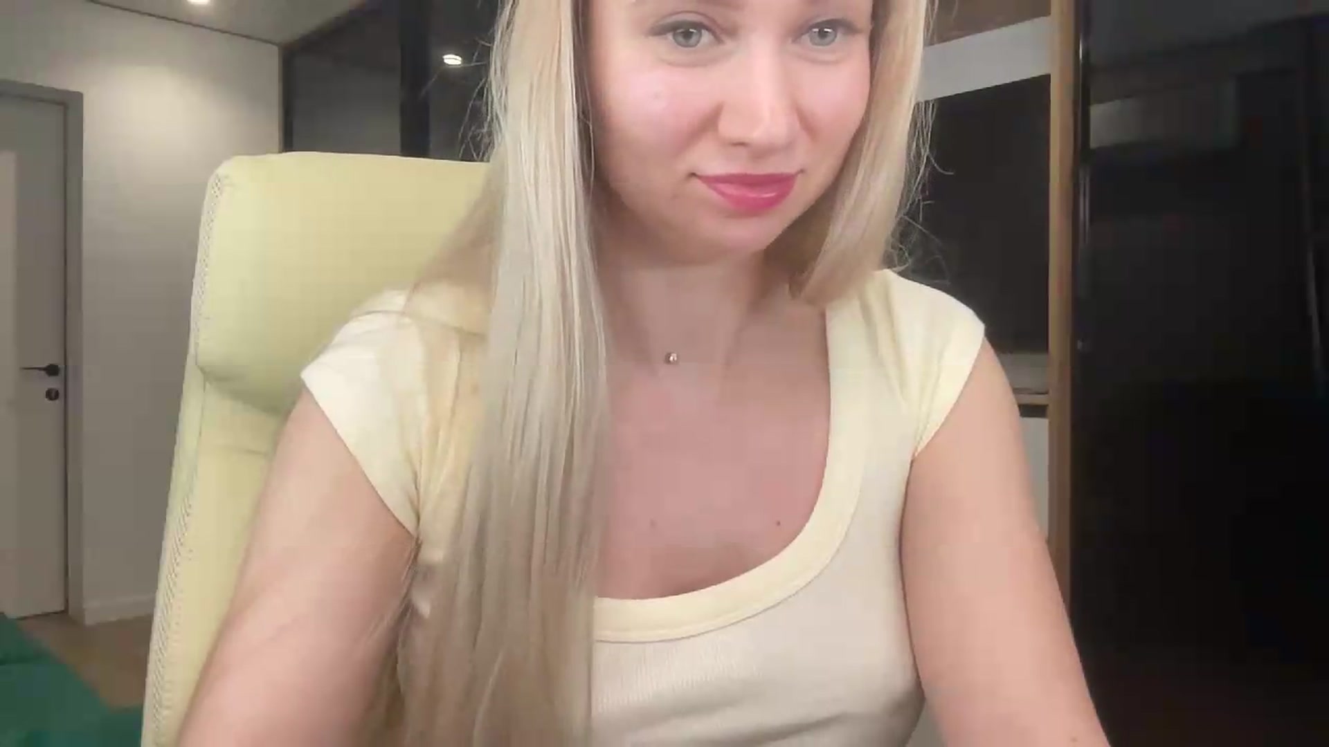 Gallery image thumbnail from Miss_Sylvia's myfreecams stream on, 05/19/2026, 18:47 image 2 of 20