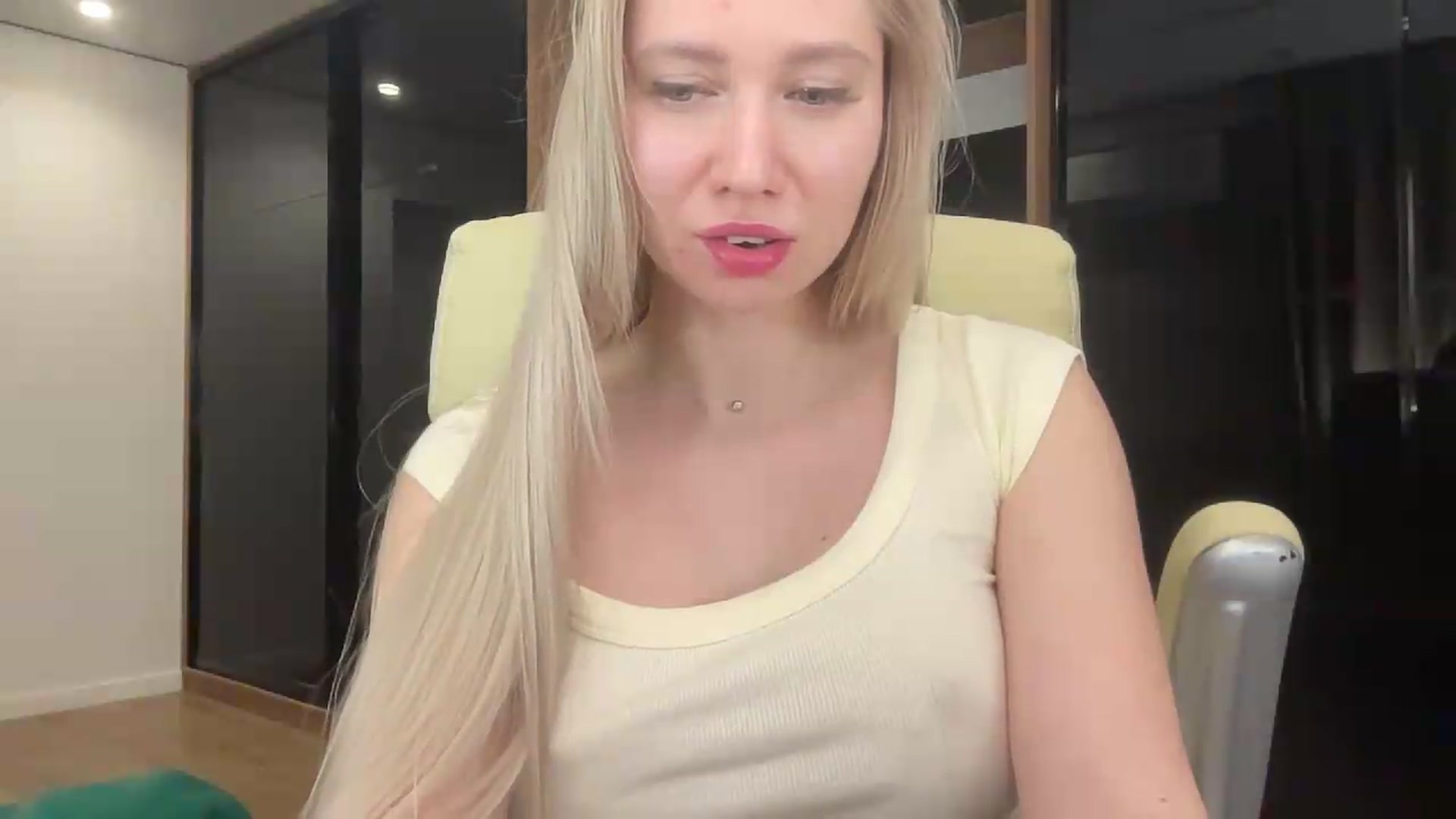 Gallery image thumbnail from Miss_Sylvia's myfreecams stream on, 05/19/2026, 23:32 image 11 of 20