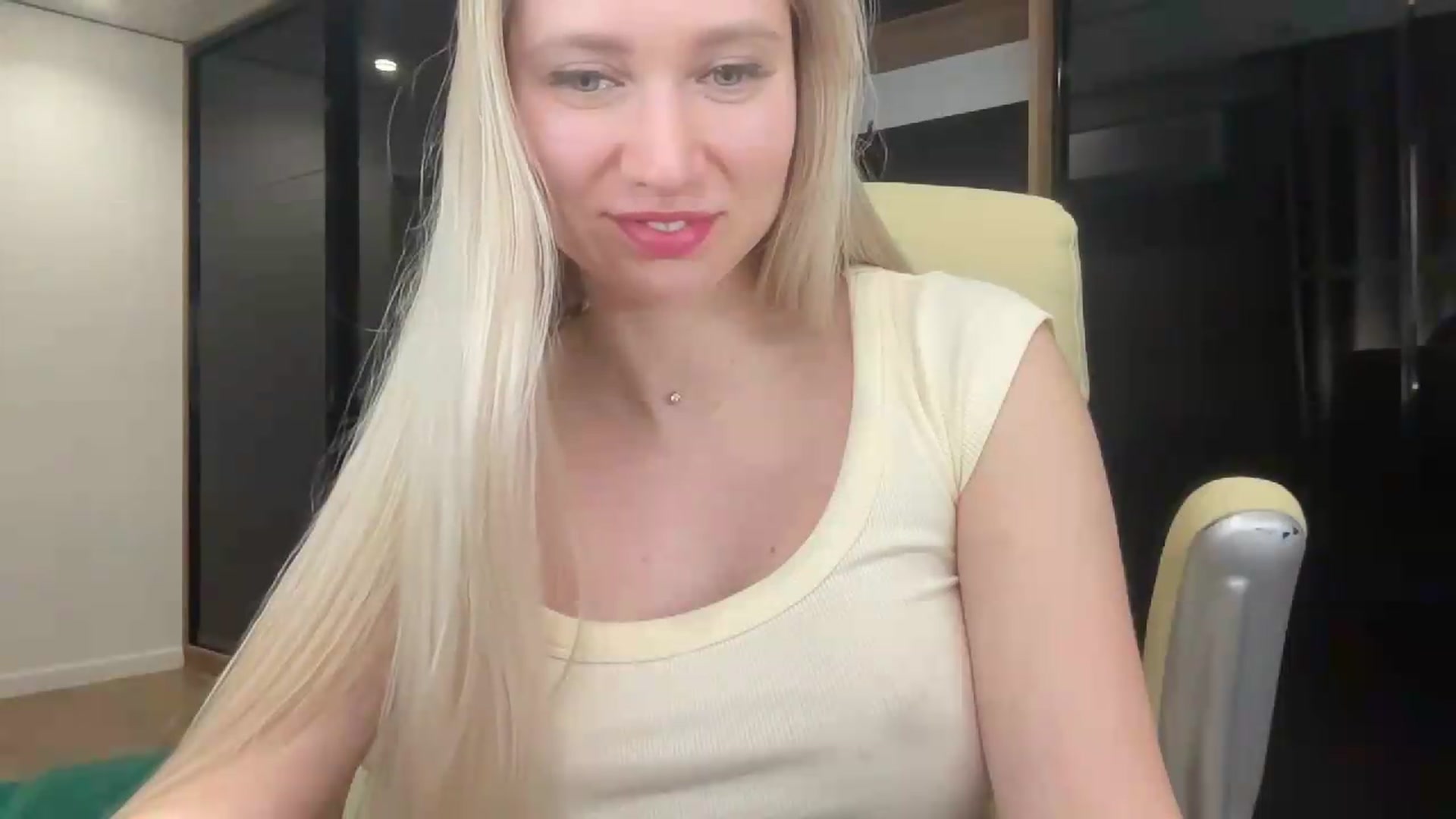 Gallery image thumbnail from Miss_Sylvia's myfreecams stream on, 05/19/2026, 23:32 image 14 of 20