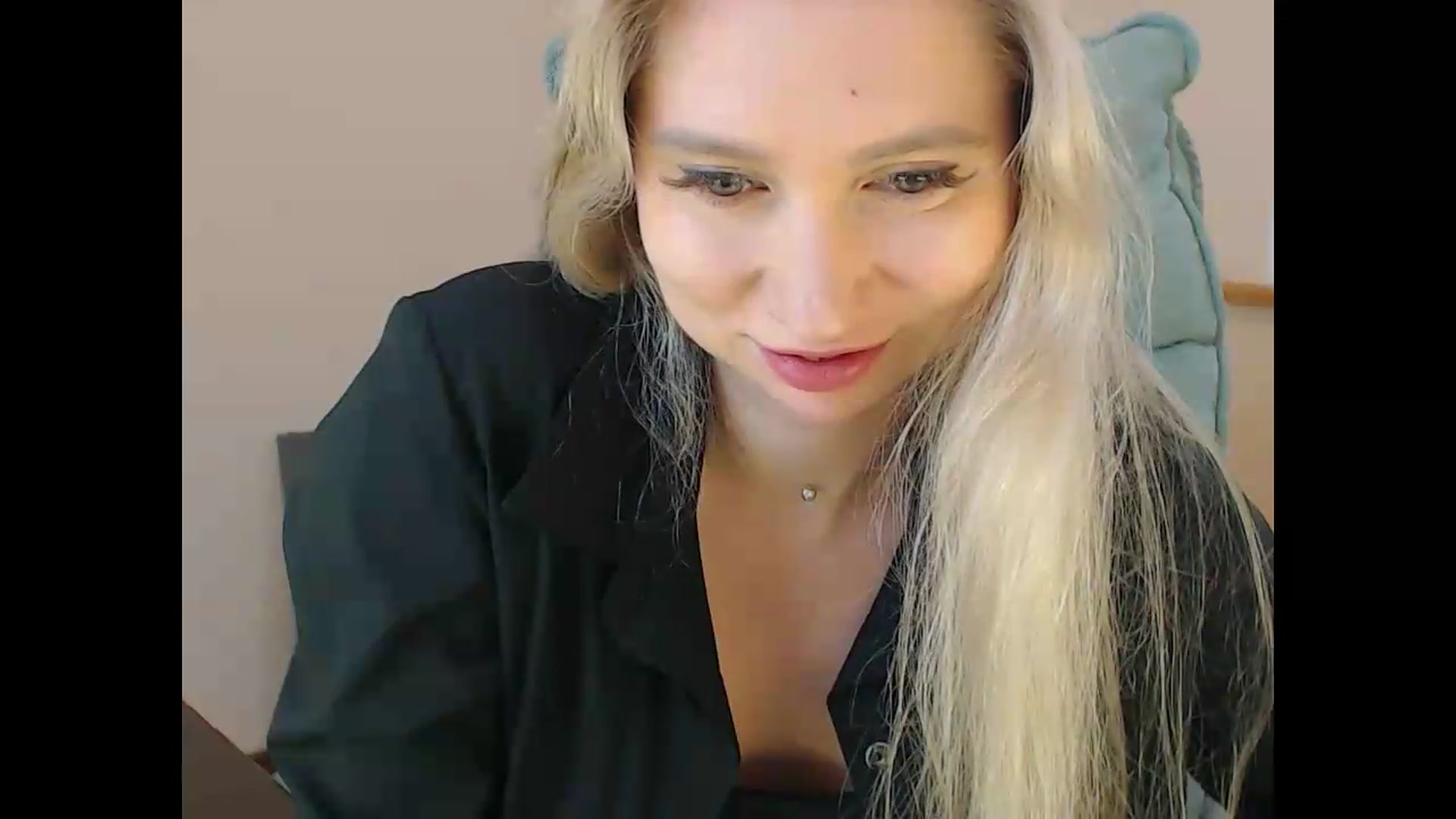 Gallery image thumbnail from Miss_Sylvia's myfreecams stream on, 05/21/2026, 20:45 image 8 of 20
